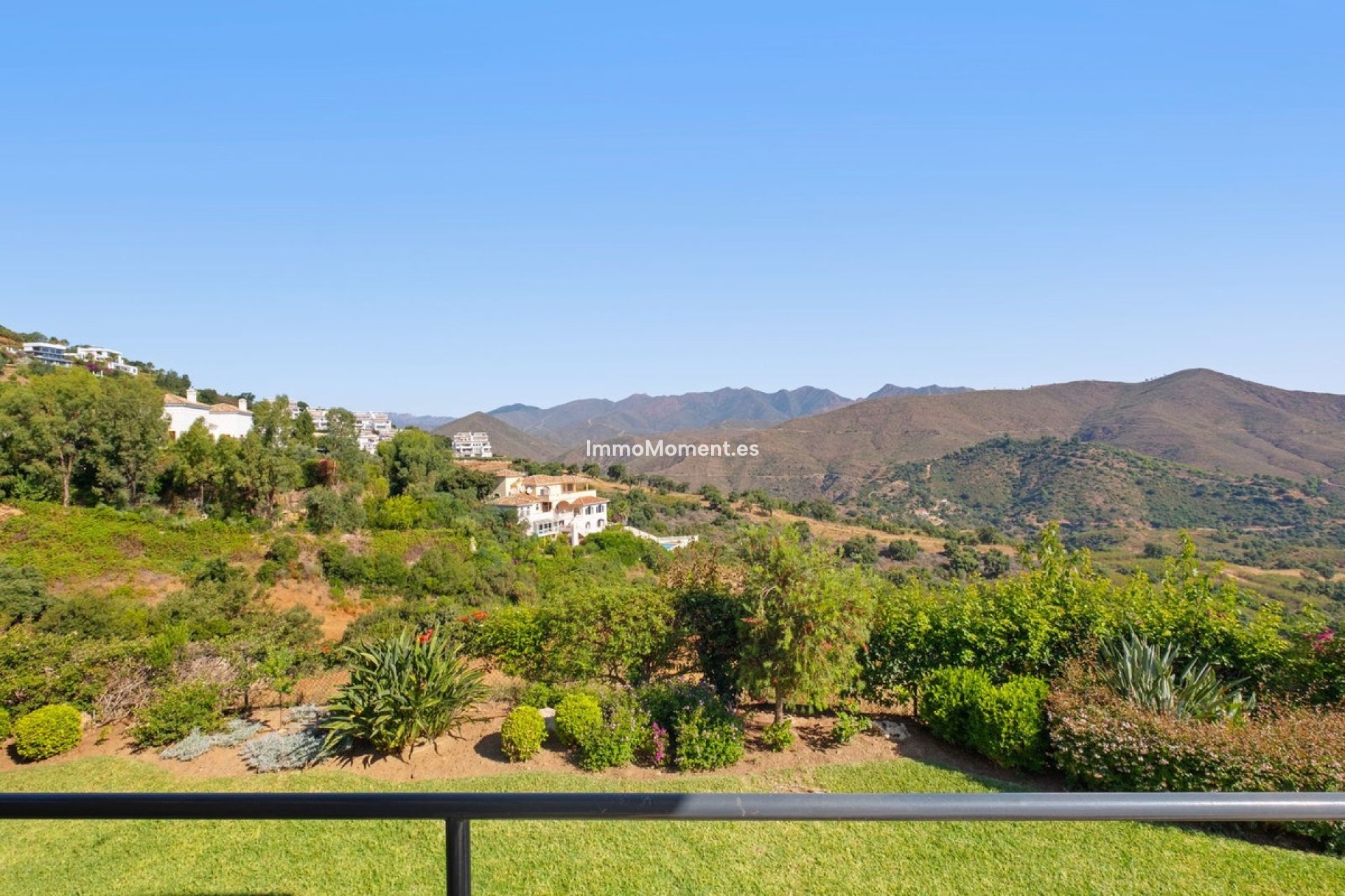 Wiederverkauf - Freistehende Villa - Marbella - La Mairena