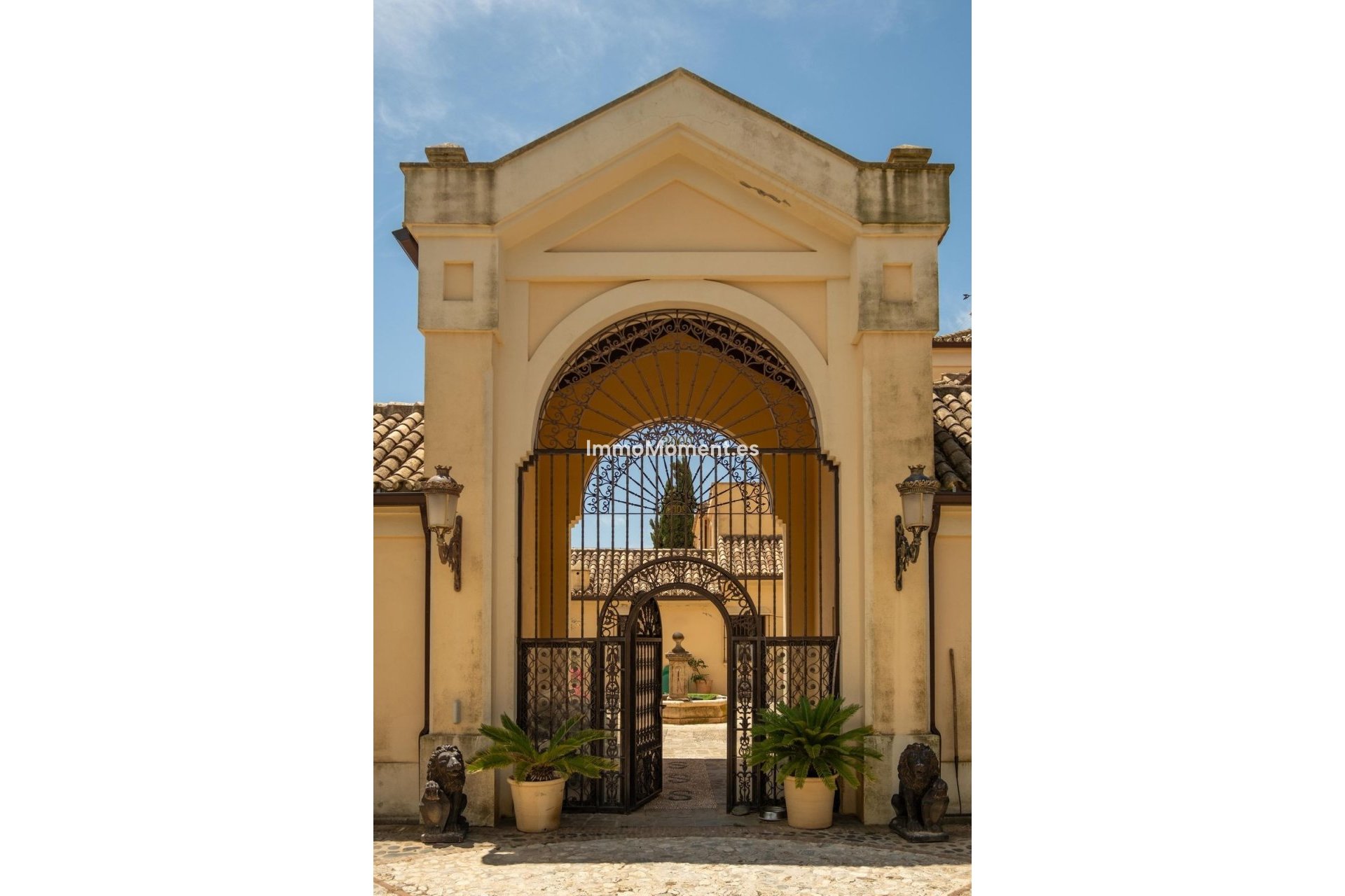 Wiederverkauf - Freistehende Villa - Marbella - La Mairena