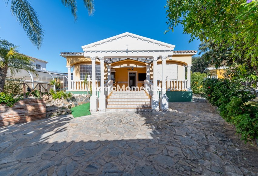 Wiederverkauf - Freistehende Villa - Marbella - Las Chapas
