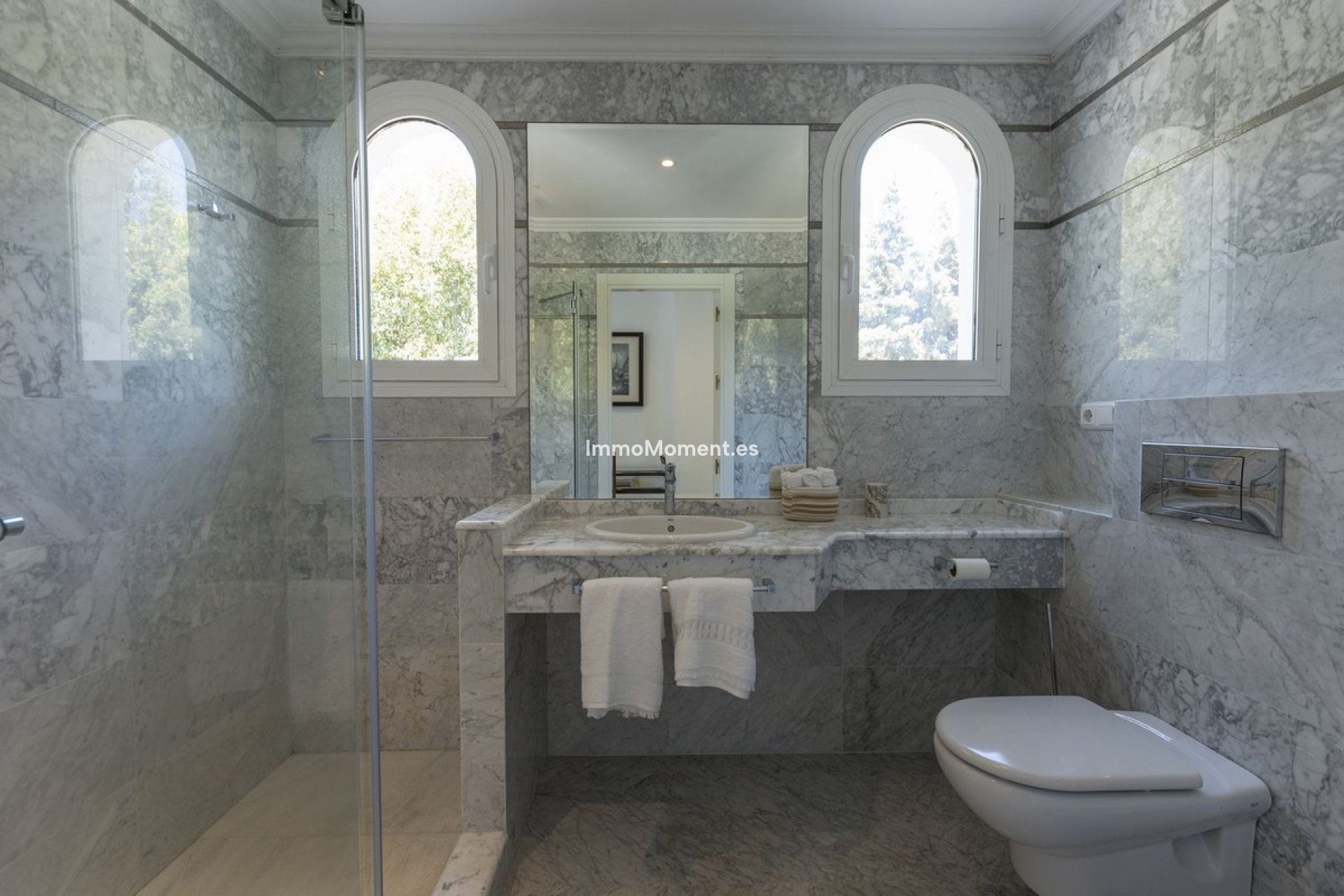 Wiederverkauf - Freistehende Villa - Marbella - Los Monteros