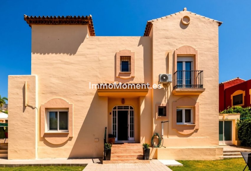 Wiederverkauf - Freistehende Villa - Marbella - Marbella Centro