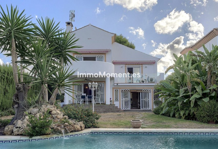 Wiederverkauf - Freistehende Villa - Marbella - Marbella Centro