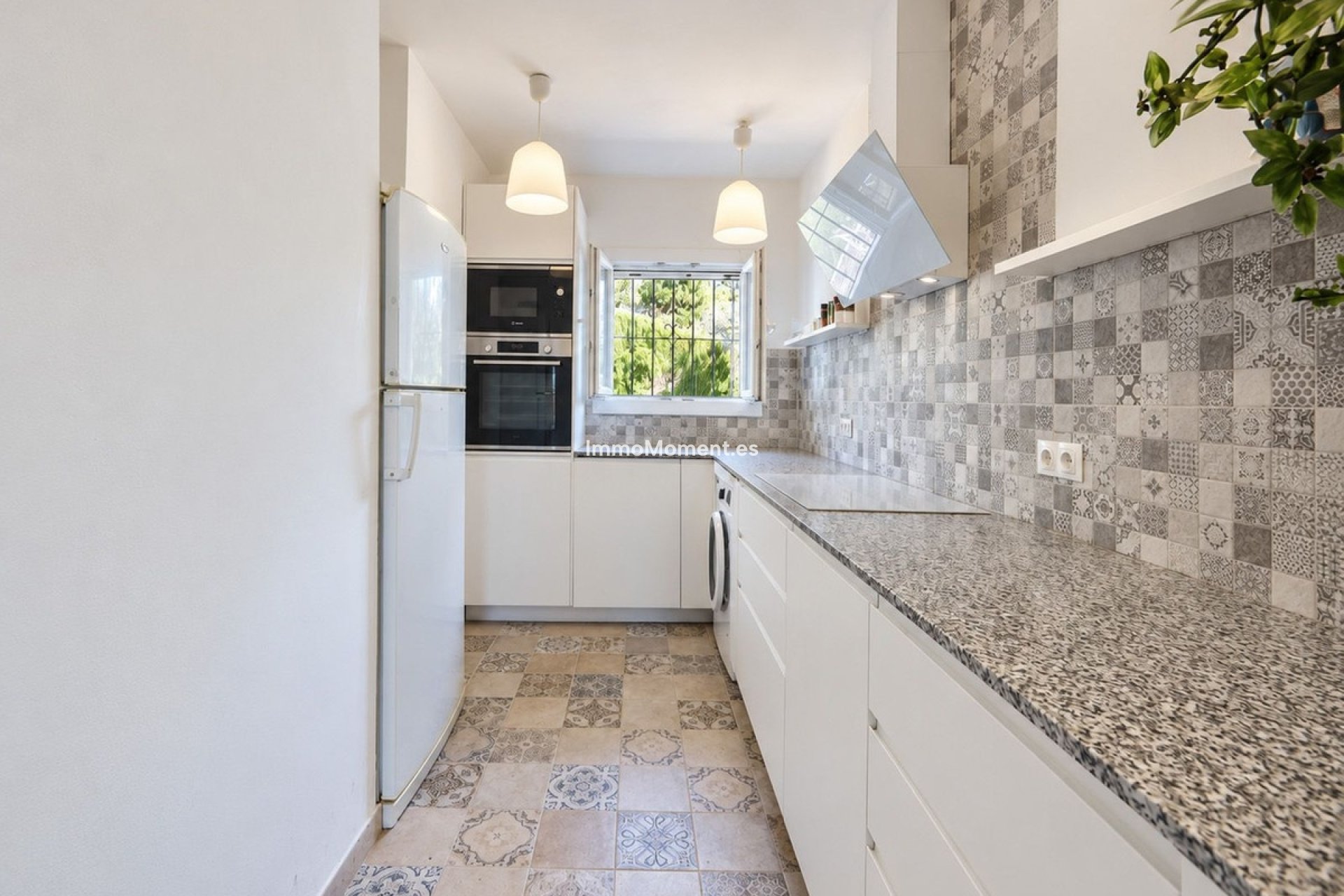 Wiederverkauf - Freistehende Villa - Marbella - Marbella Centro