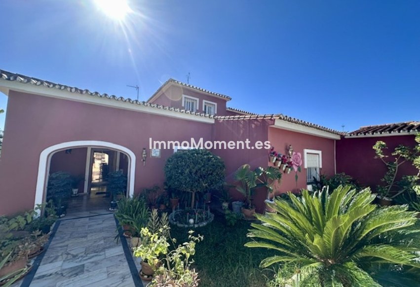 Wiederverkauf - Freistehende Villa - Marbella - Marbella Centro