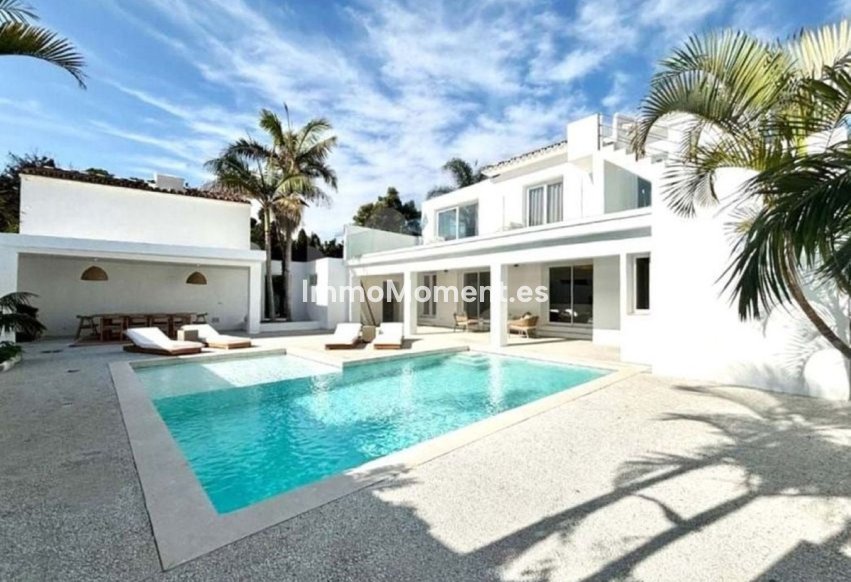 Wiederverkauf - Freistehende Villa - Marbella - Marbella Centro