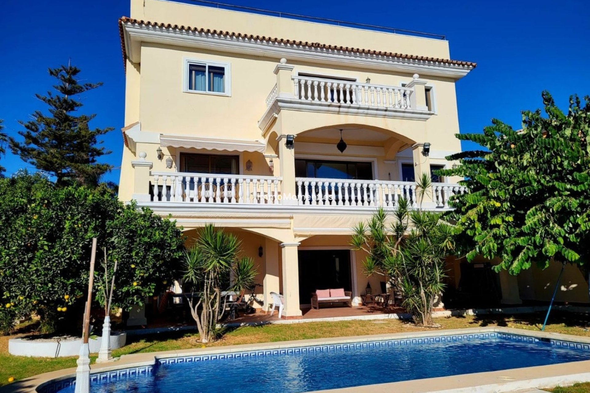 Wiederverkauf - Freistehende Villa - Marbella - Marbella Centro