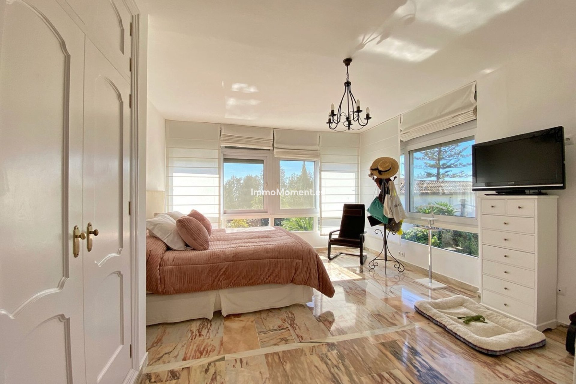 Wiederverkauf - Freistehende Villa - Marbella - Marbella Centro