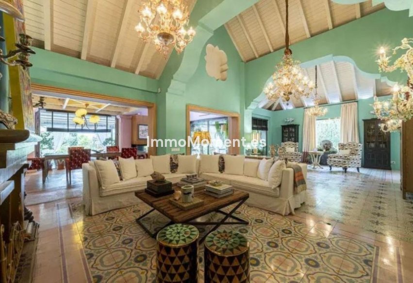 Wiederverkauf - Freistehende Villa - Marbella - Marbella Centro