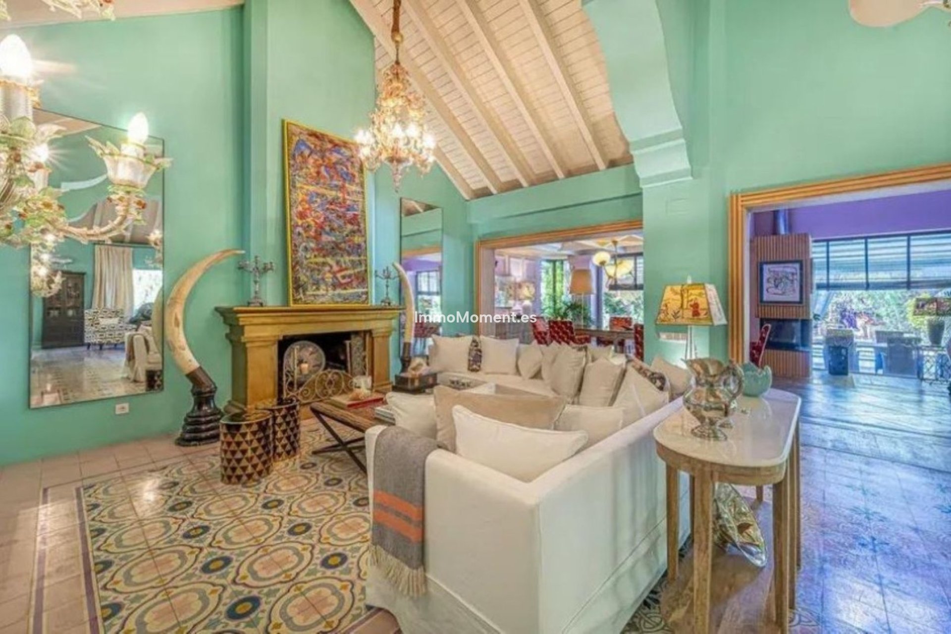 Wiederverkauf - Freistehende Villa - Marbella - Marbella Centro