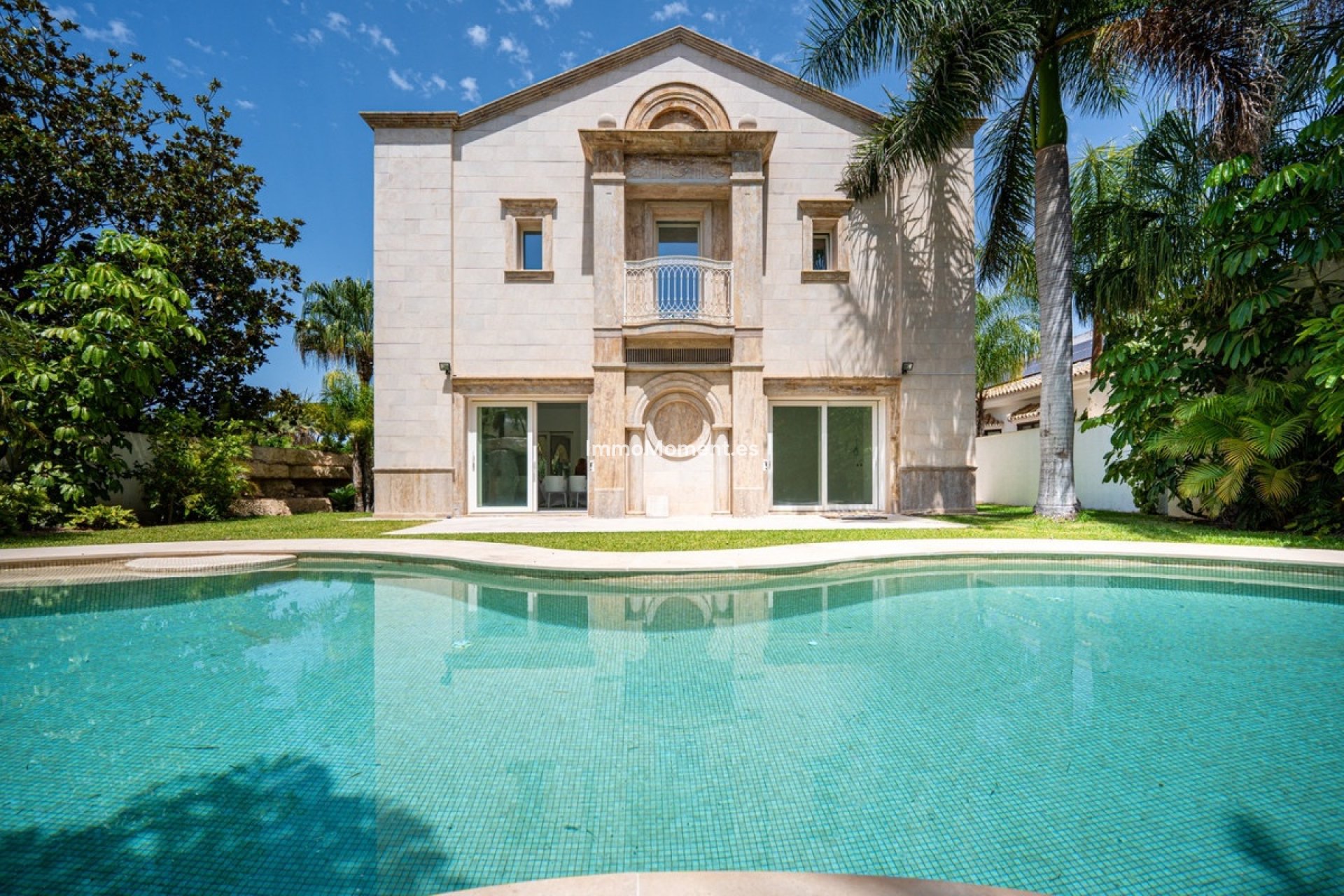 Wiederverkauf - Freistehende Villa - Marbella - Marbella Centro