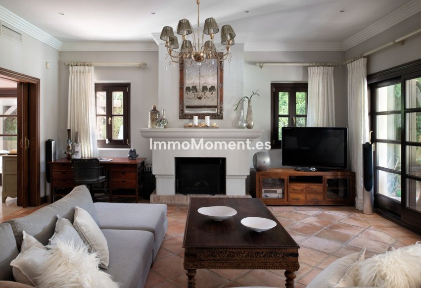 Wiederverkauf - Freistehende Villa - Marbella - Marbella Centro
