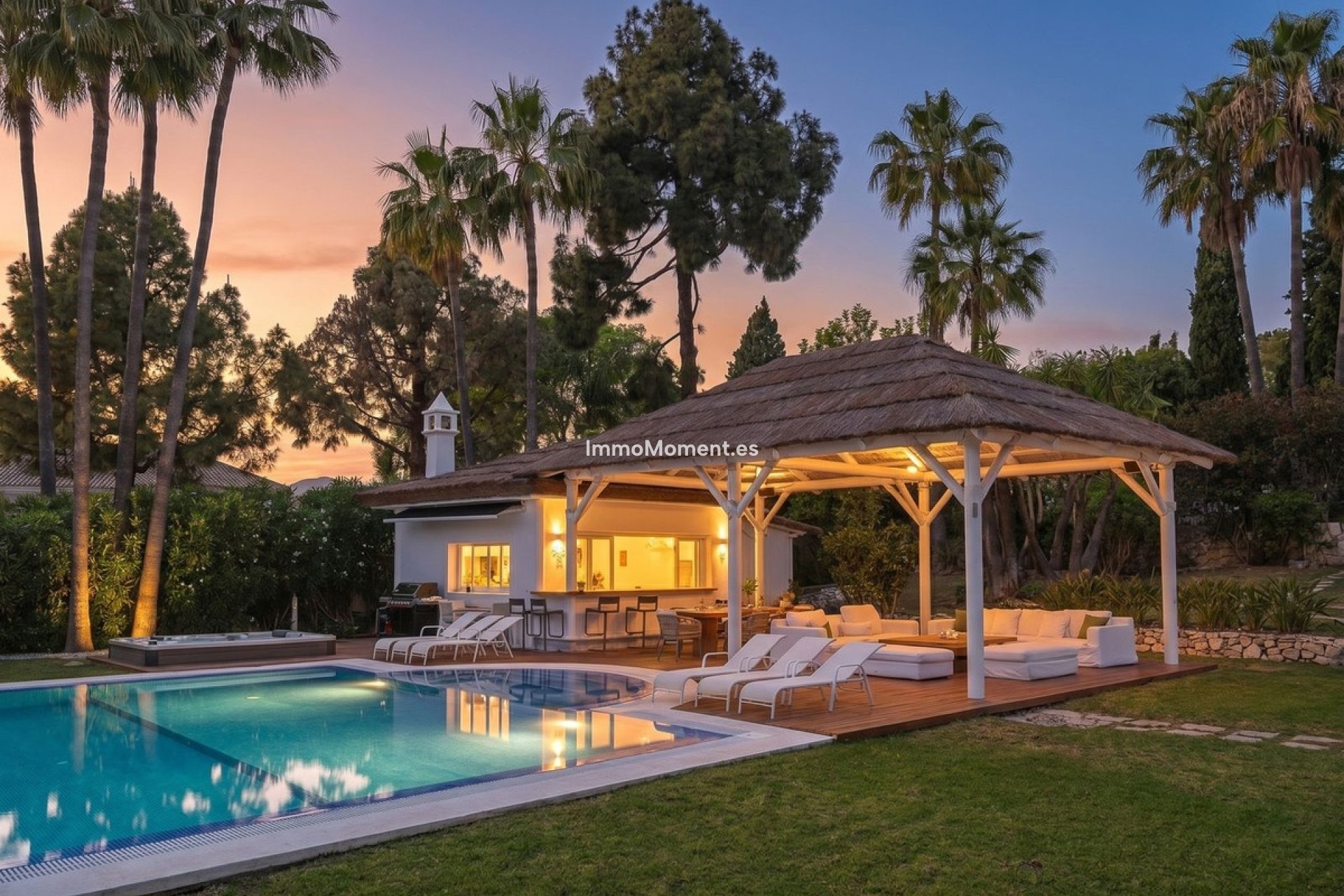 Wiederverkauf - Freistehende Villa - Marbella - Marbella Centro