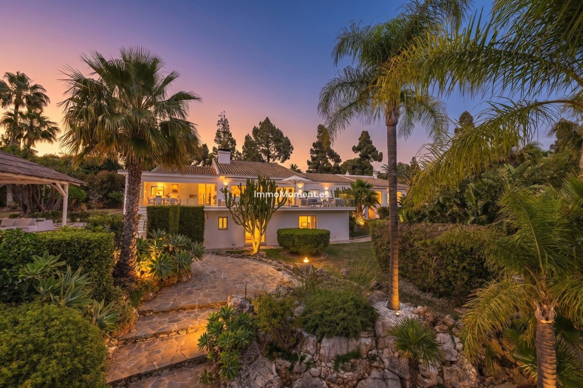 Wiederverkauf - Freistehende Villa - Marbella - Marbella Centro