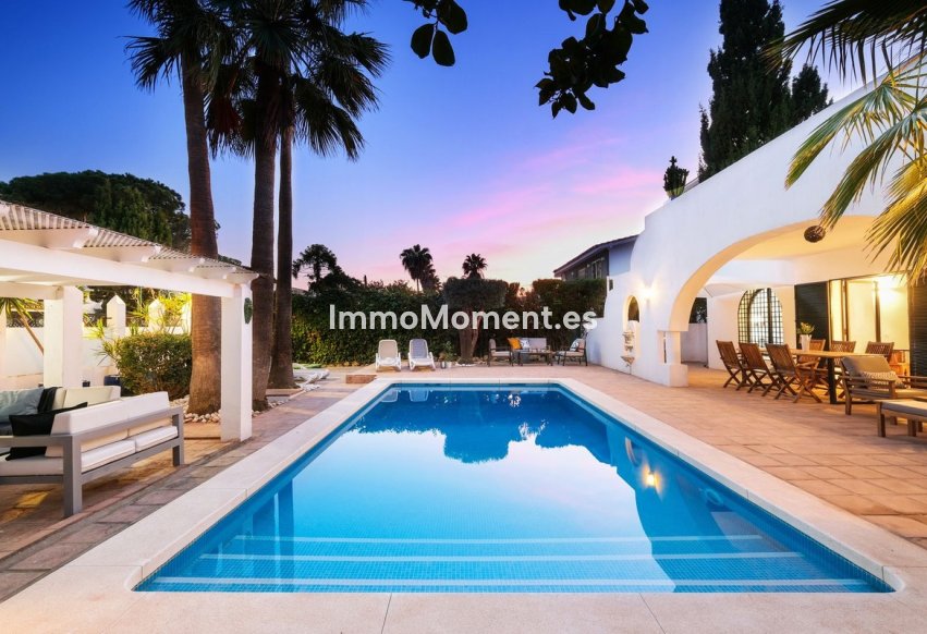 Wiederverkauf - Freistehende Villa - Marbella - Marbella Centro