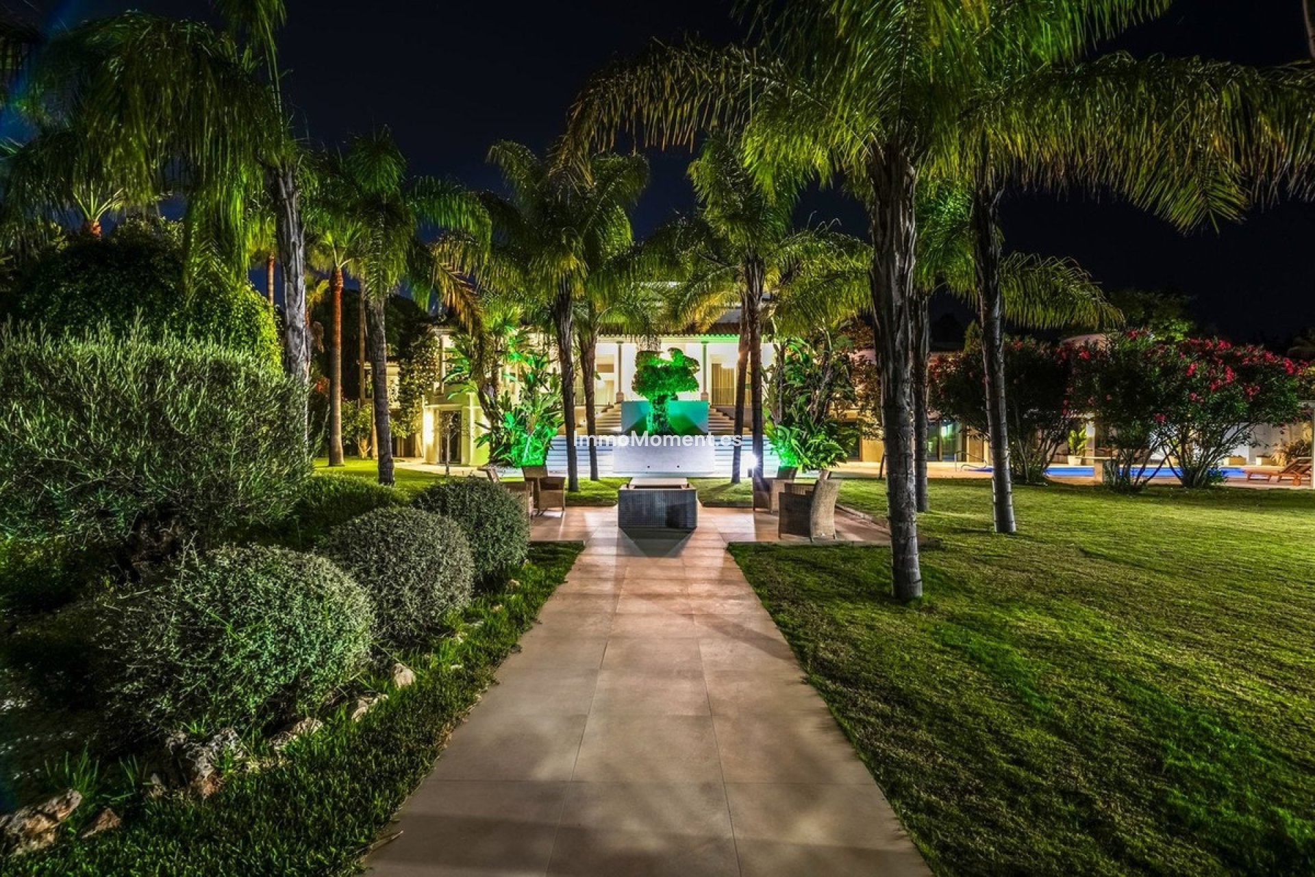 Wiederverkauf - Freistehende Villa - Marbella - Marbella Centro