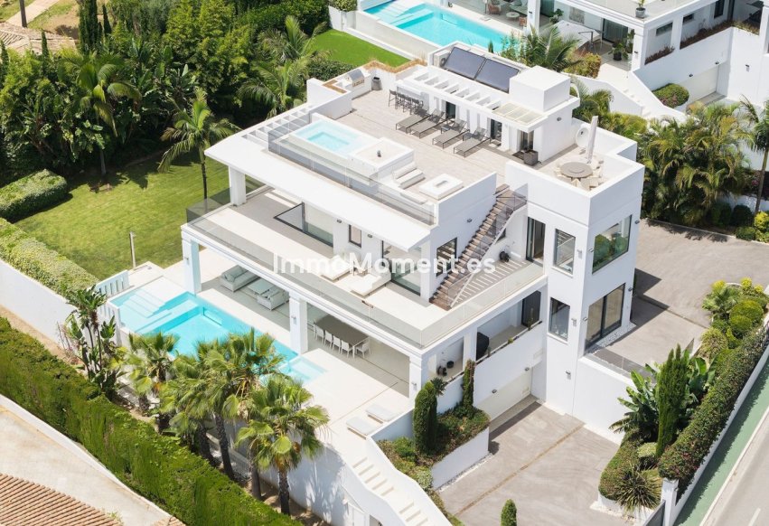 Wiederverkauf - Freistehende Villa - Marbella - Nagüeles