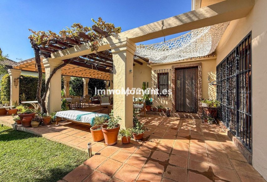 Wiederverkauf - Freistehende Villa - Marbella - Nagüeles