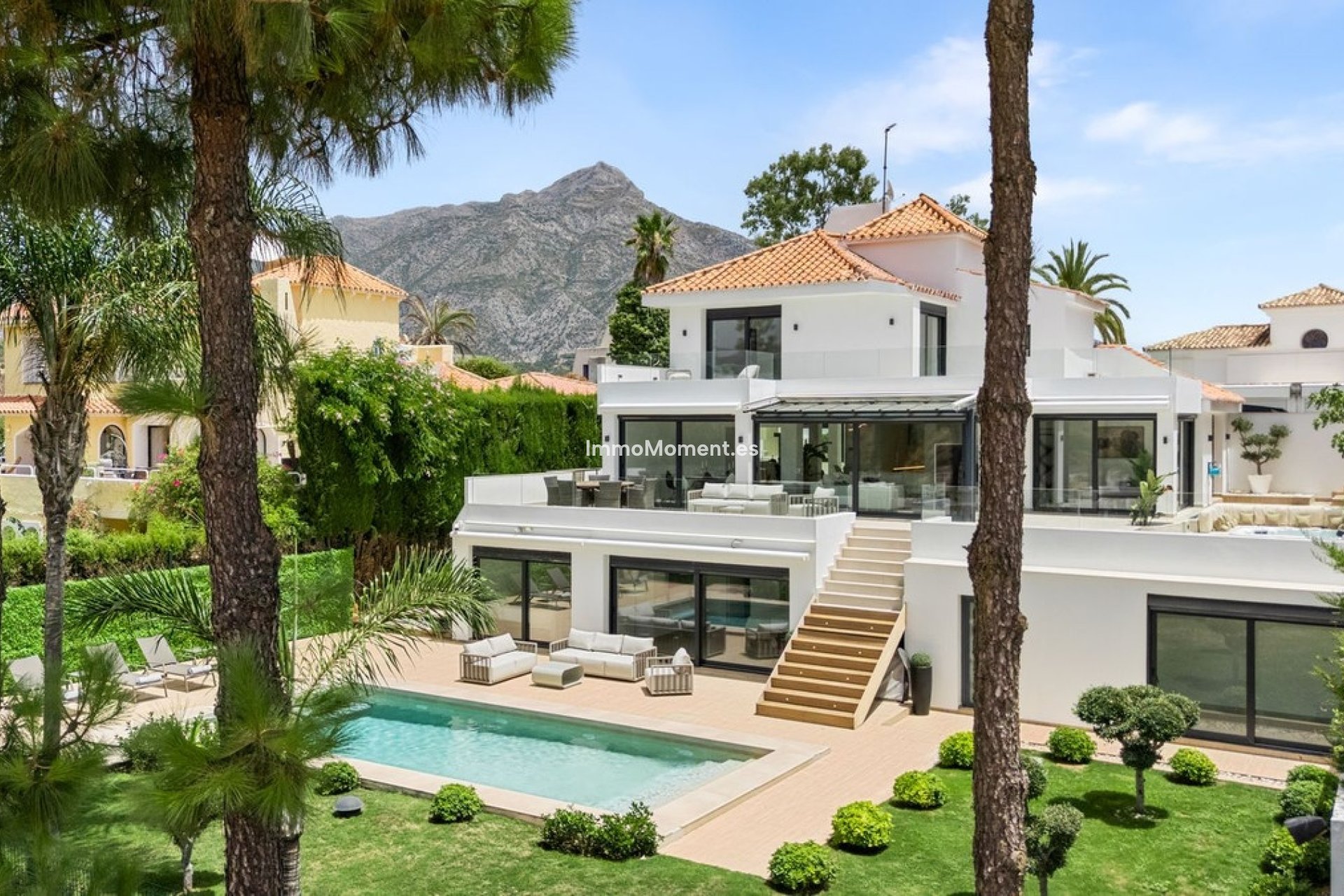 Wiederverkauf - Freistehende Villa - Marbella - Nueva Andalucía