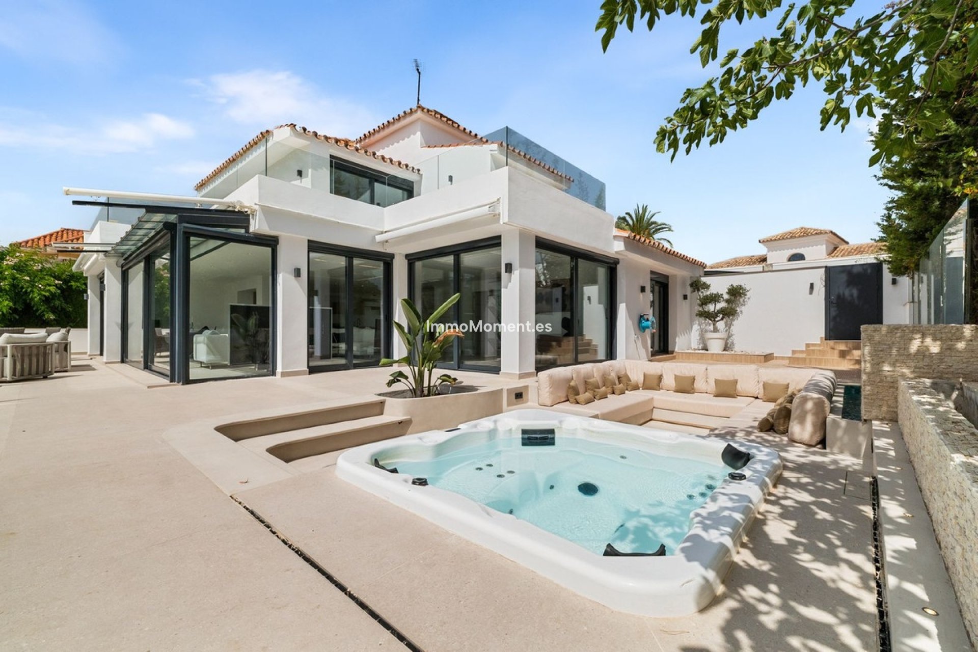 Wiederverkauf - Freistehende Villa - Marbella - Nueva Andalucía