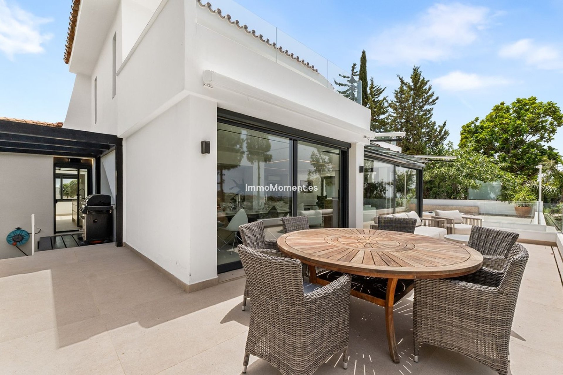 Wiederverkauf - Freistehende Villa - Marbella - Nueva Andalucía