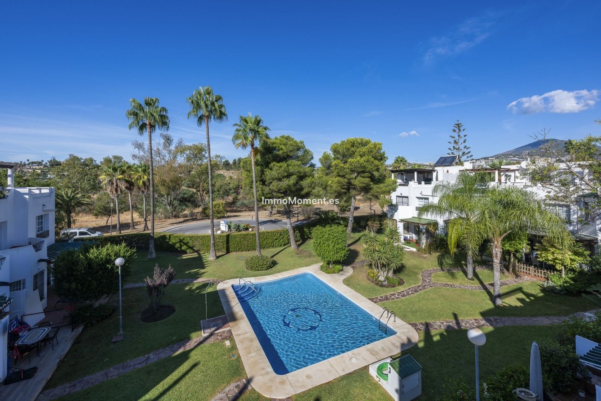 Wiederverkauf - Freistehende Villa - Marbella - Nueva Andalucía