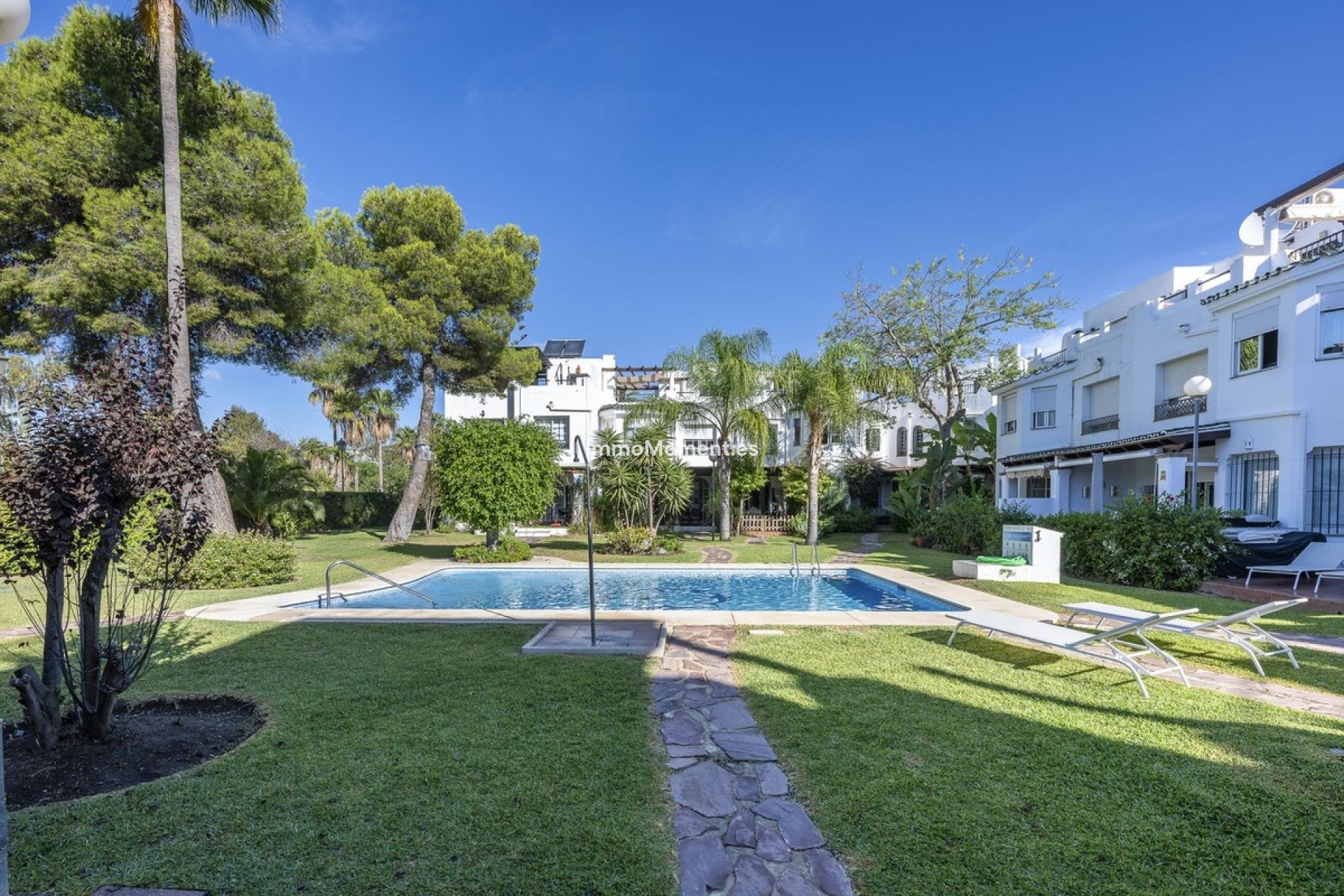 Wiederverkauf - Freistehende Villa - Marbella - Nueva Andalucía