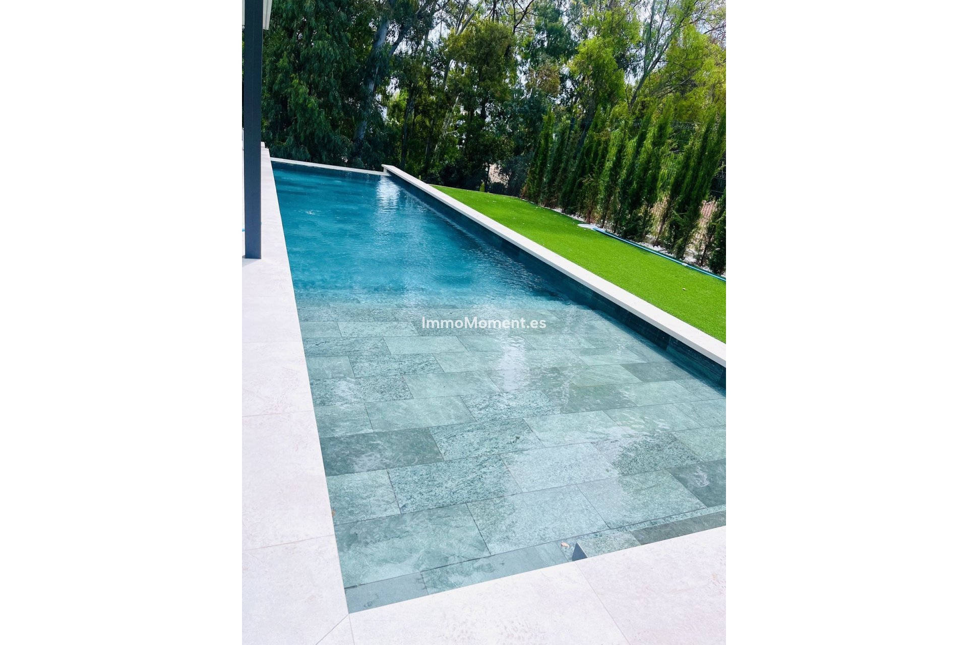 Wiederverkauf - Freistehende Villa - Marbella - Nueva Andalucía