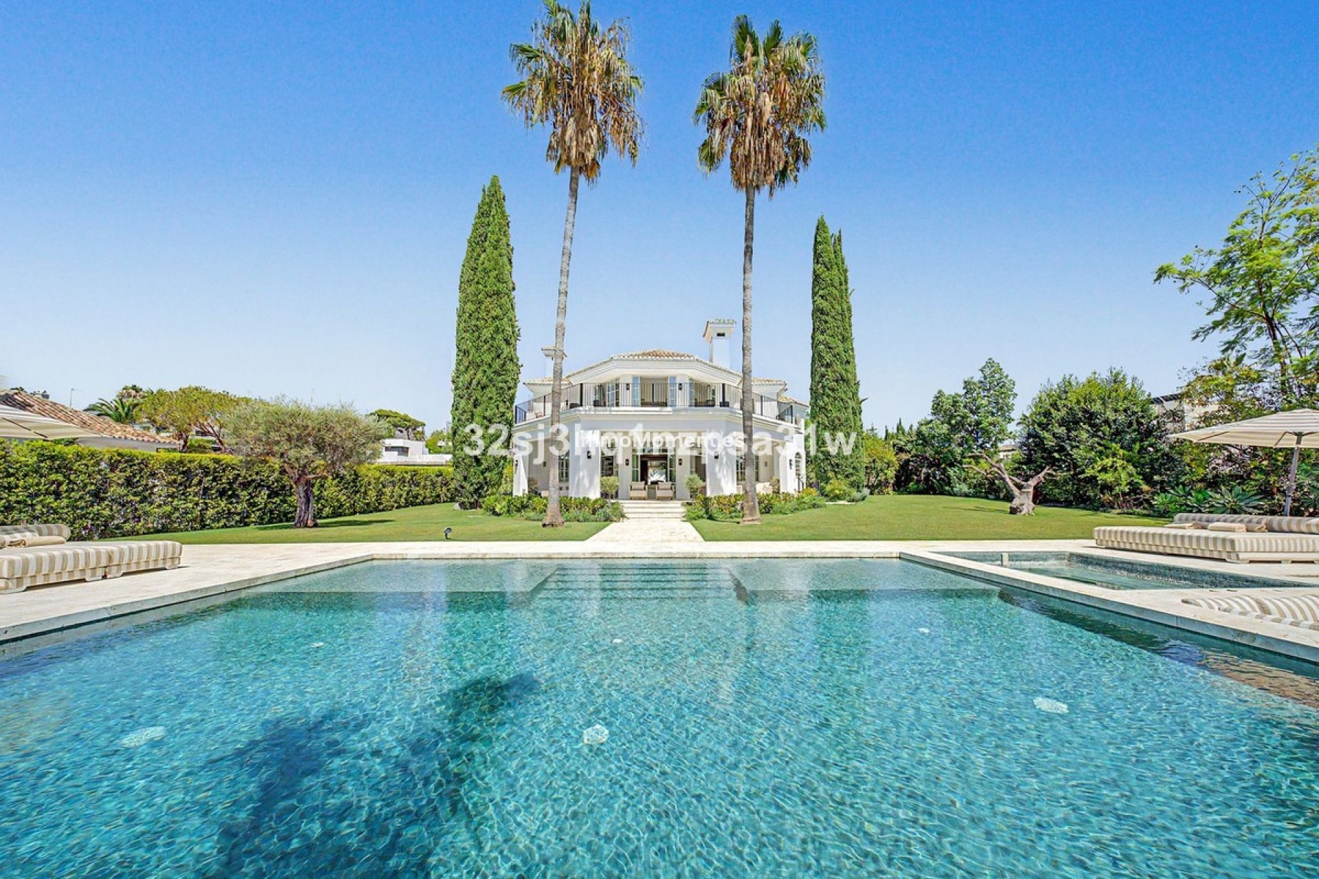 Wiederverkauf - Freistehende Villa - Marbella - Nueva Andalucía