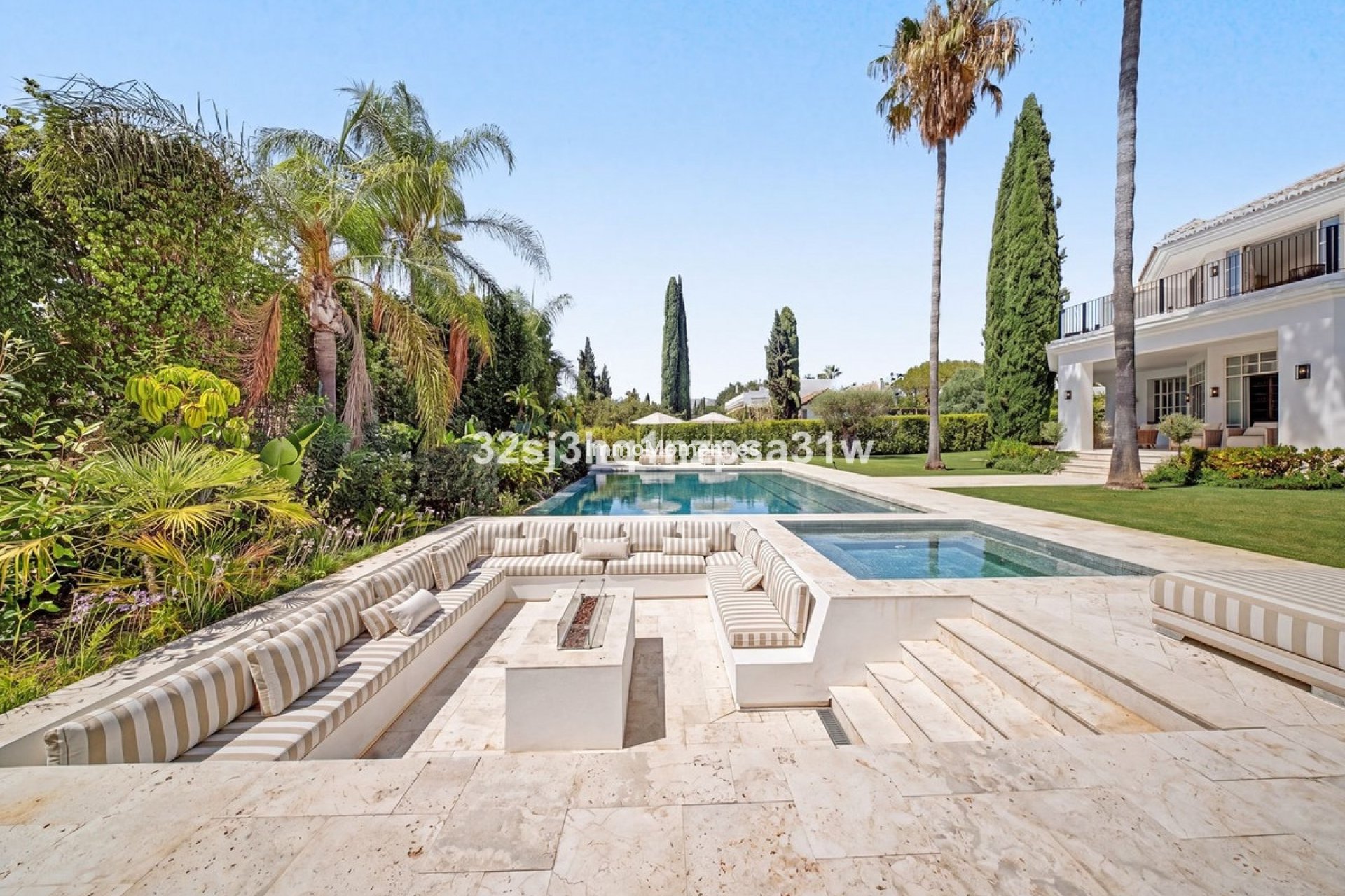 Wiederverkauf - Freistehende Villa - Marbella - Nueva Andalucía