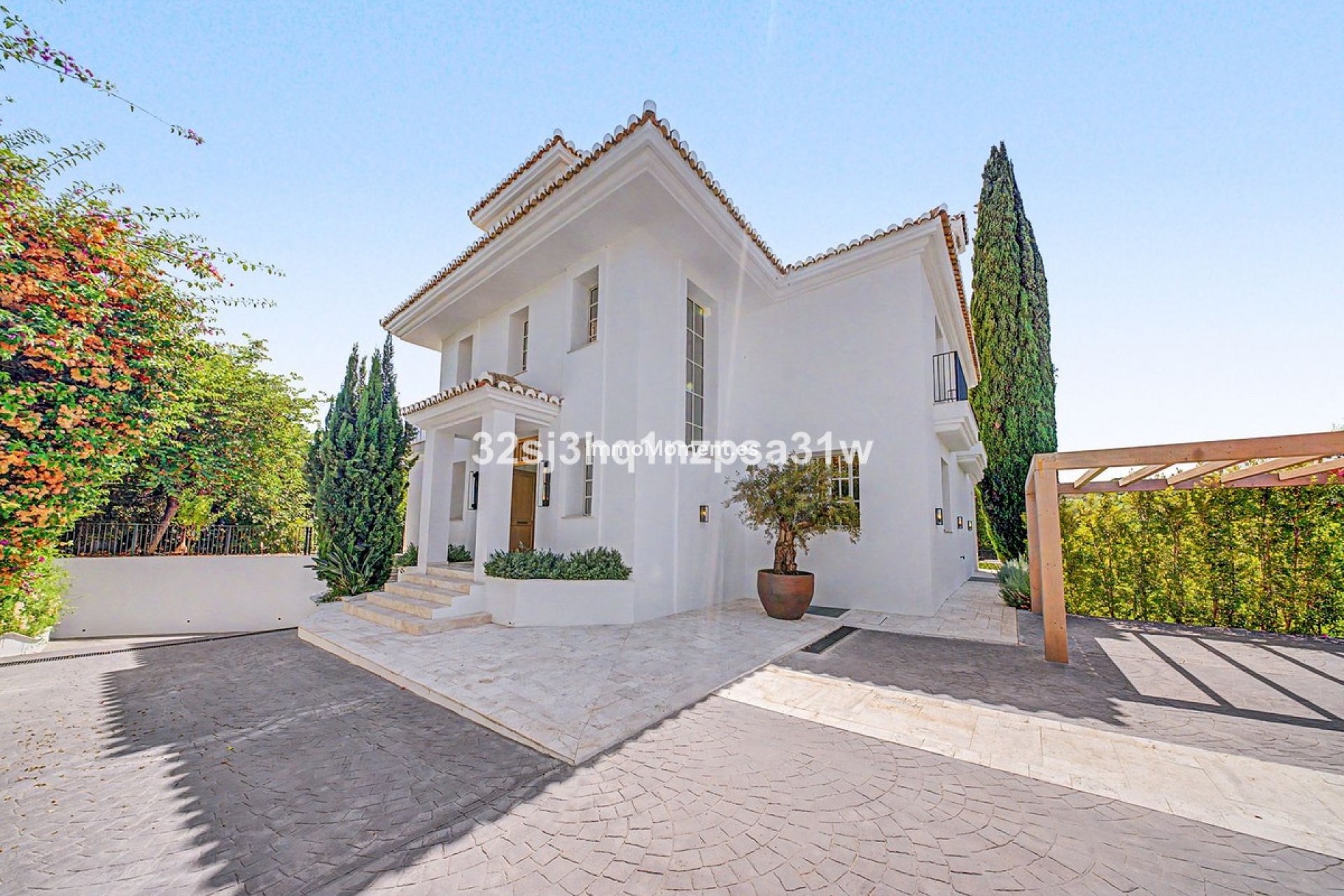 Wiederverkauf - Freistehende Villa - Marbella - Nueva Andalucía