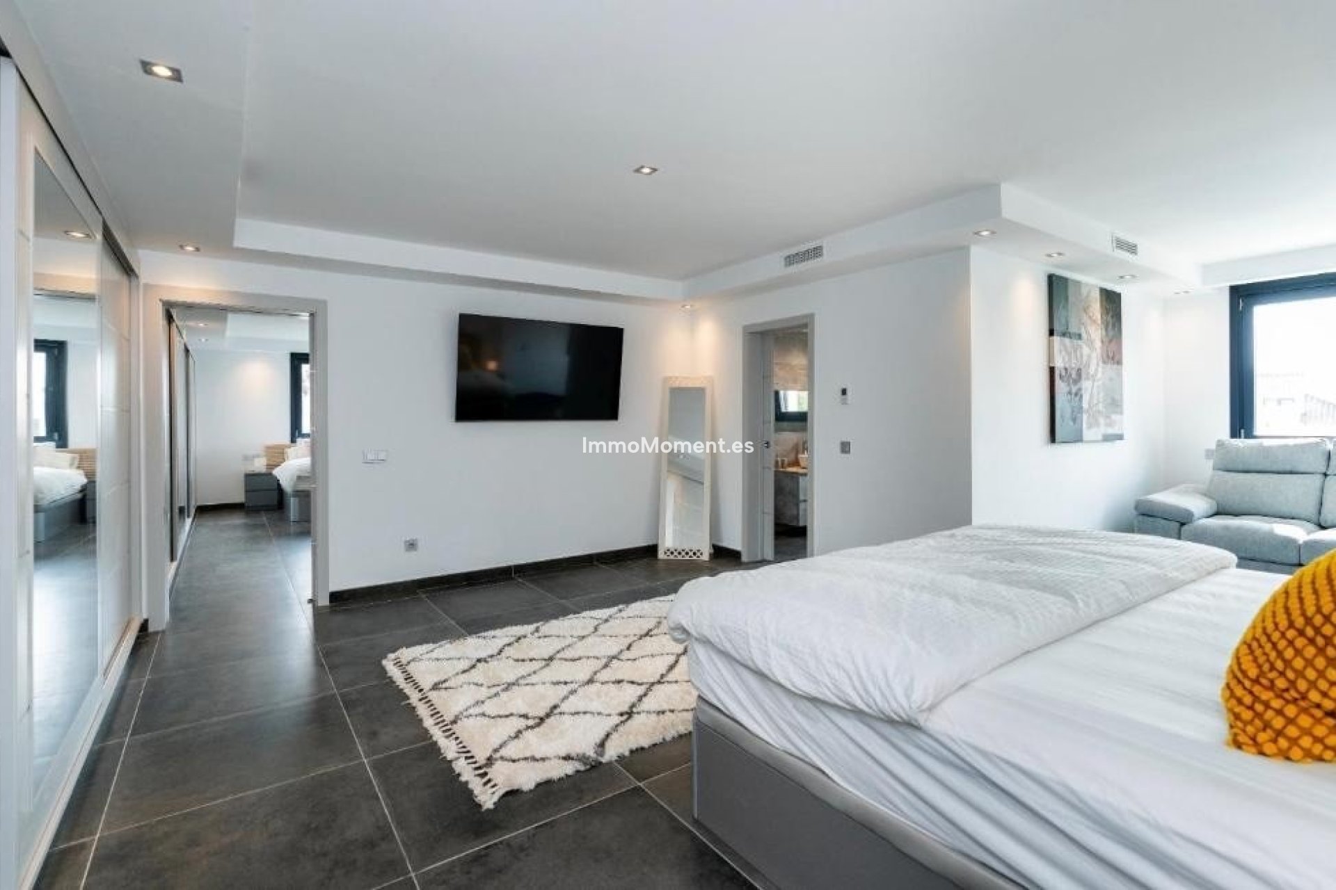 Wiederverkauf - Freistehende Villa - Marbella - Nueva Andalucía