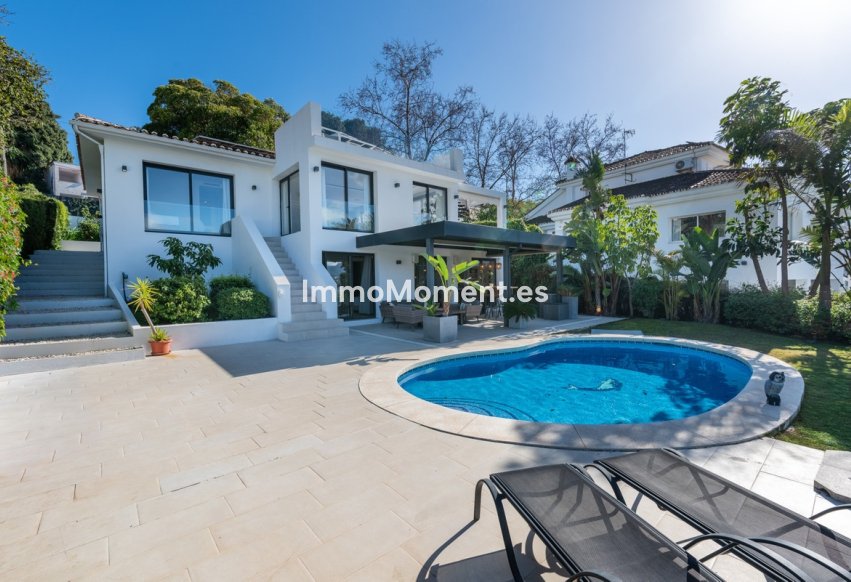 Wiederverkauf - Freistehende Villa - Marbella - Nueva Andalucía