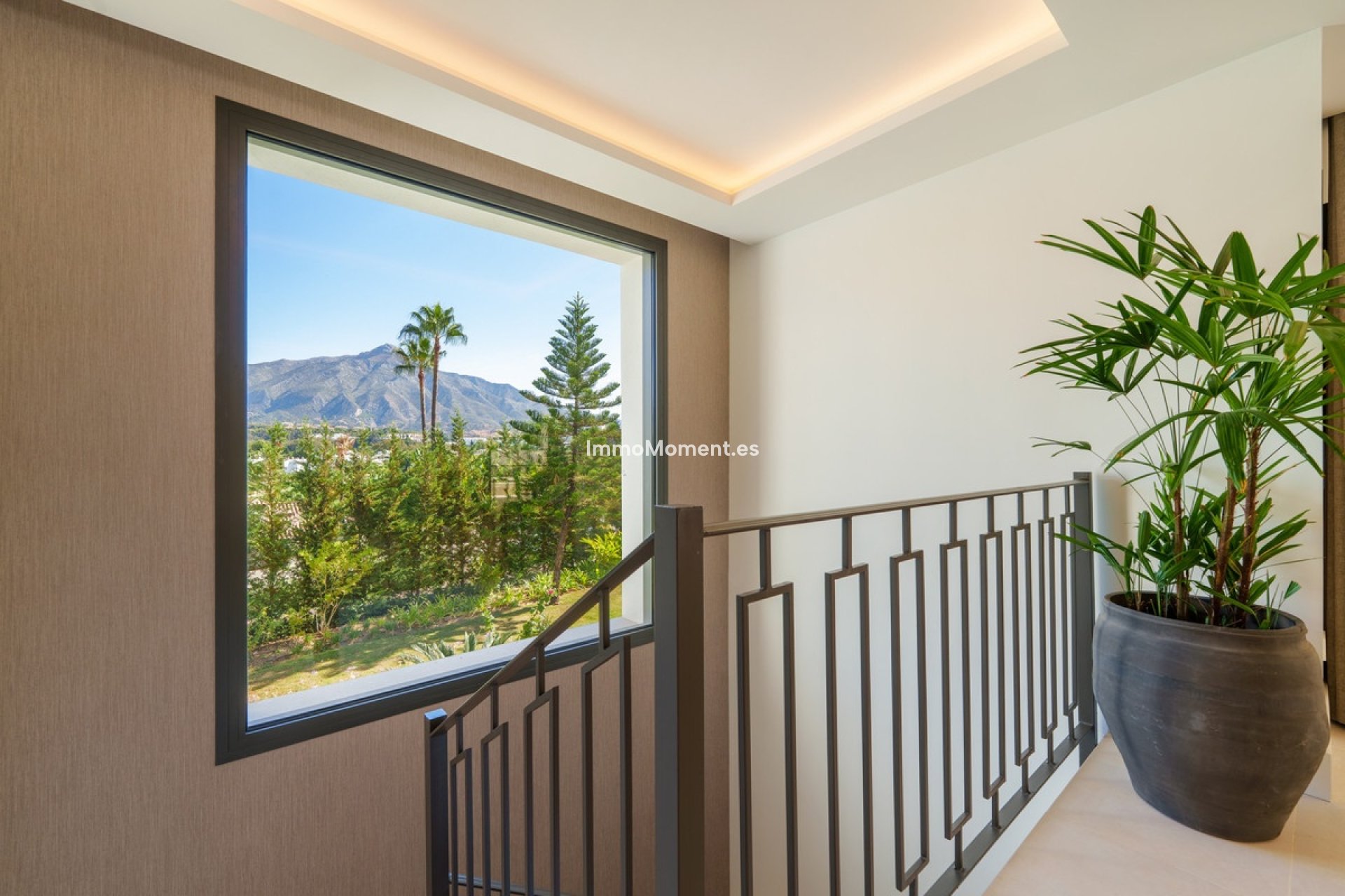 Wiederverkauf - Freistehende Villa - Marbella - Nueva Andalucía