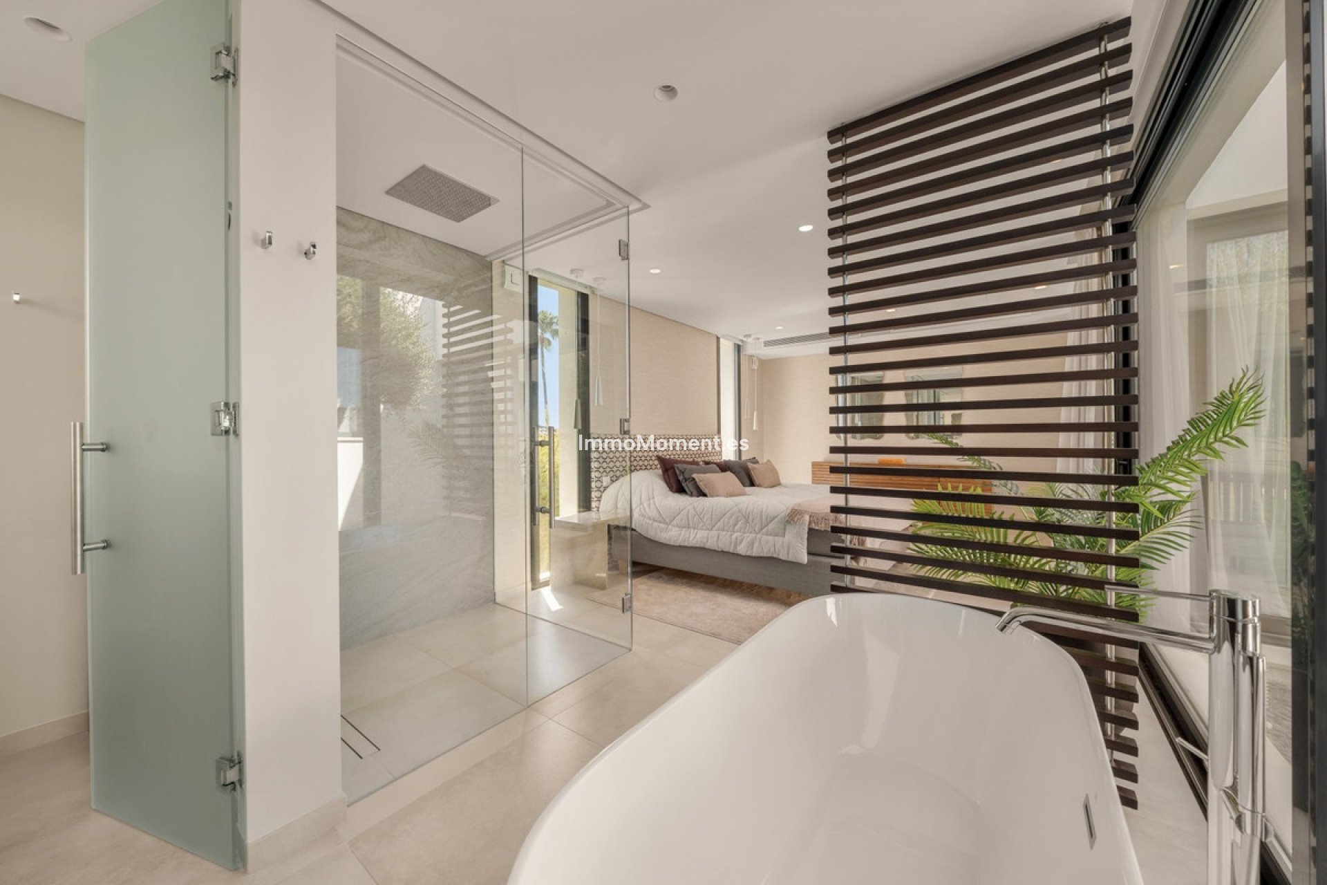 Wiederverkauf - Freistehende Villa - Marbella - Nueva Andalucía