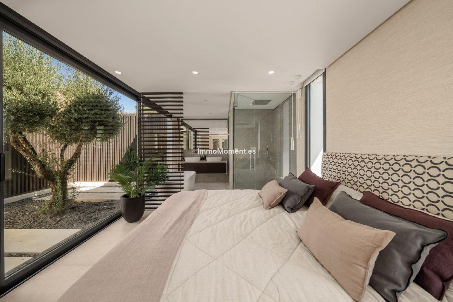 Wiederverkauf - Freistehende Villa - Marbella - Nueva Andalucía