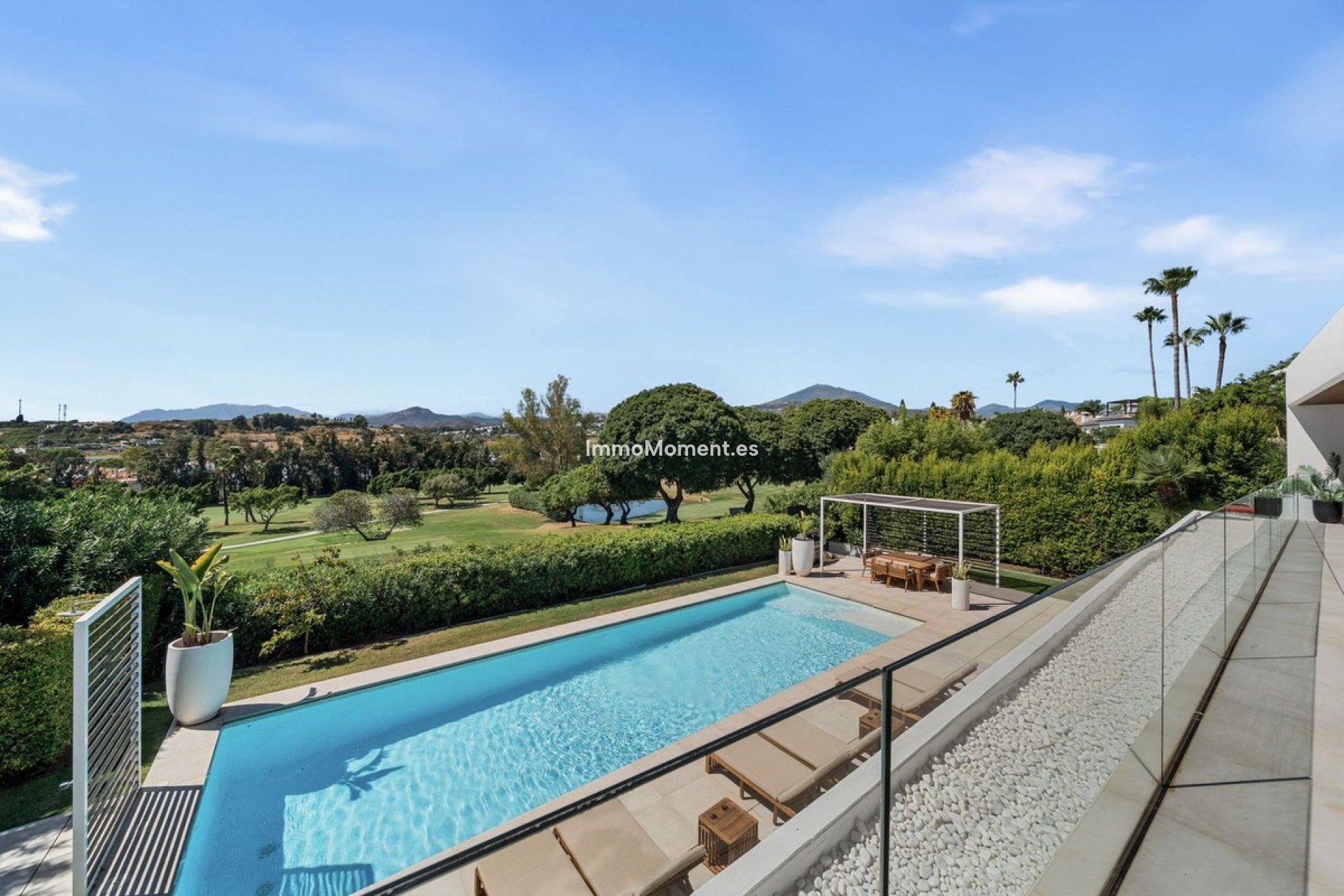 Wiederverkauf - Freistehende Villa - Marbella - Nueva Andalucía