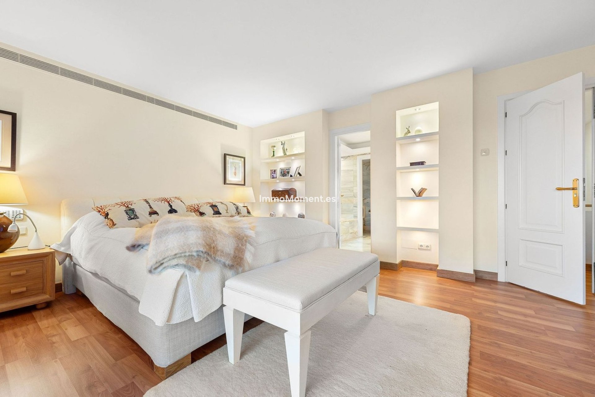 Wiederverkauf - Freistehende Villa - Marbella - Nueva Andalucía