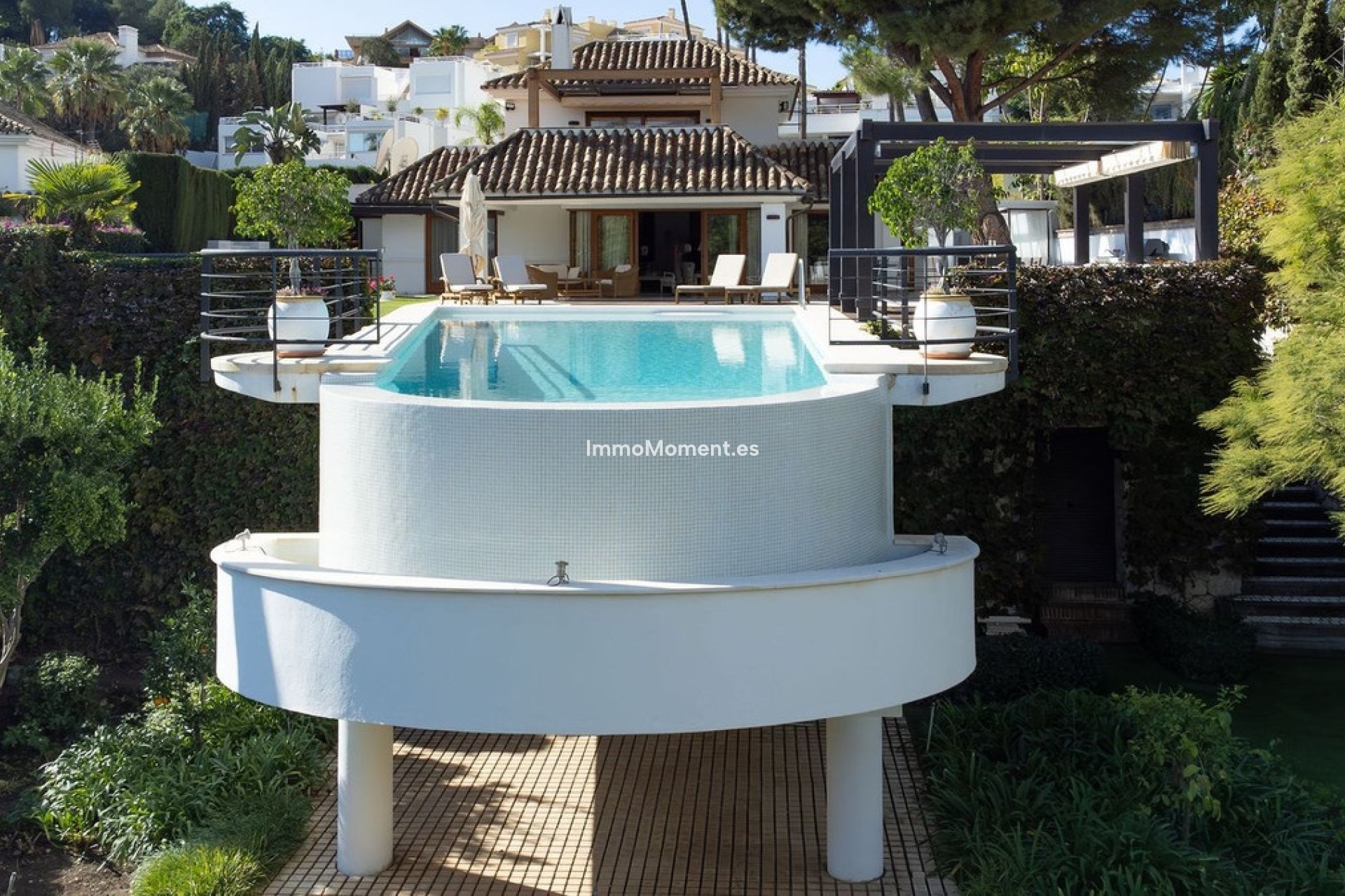 Wiederverkauf - Freistehende Villa - Marbella - Nueva Andalucía