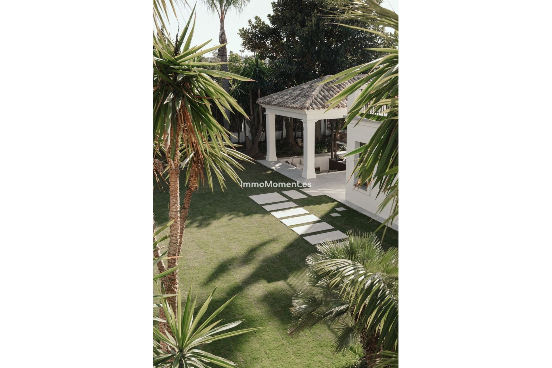 Wiederverkauf - Freistehende Villa - Marbella - Nueva Andalucía