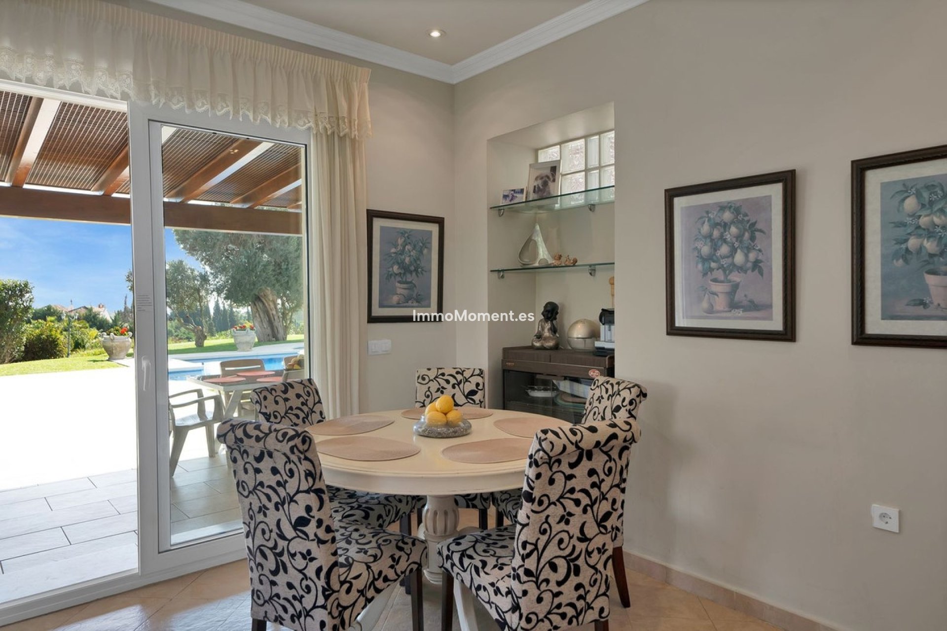 Wiederverkauf - Freistehende Villa - Marbella - Nueva Andalucía