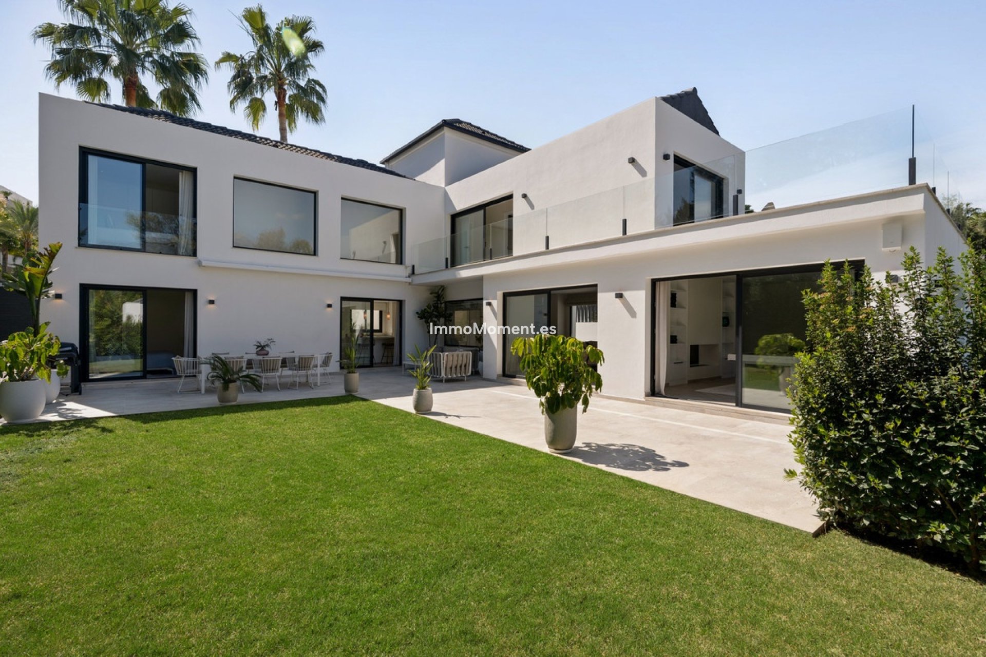 Wiederverkauf - Freistehende Villa - Marbella - Nueva Andalucía