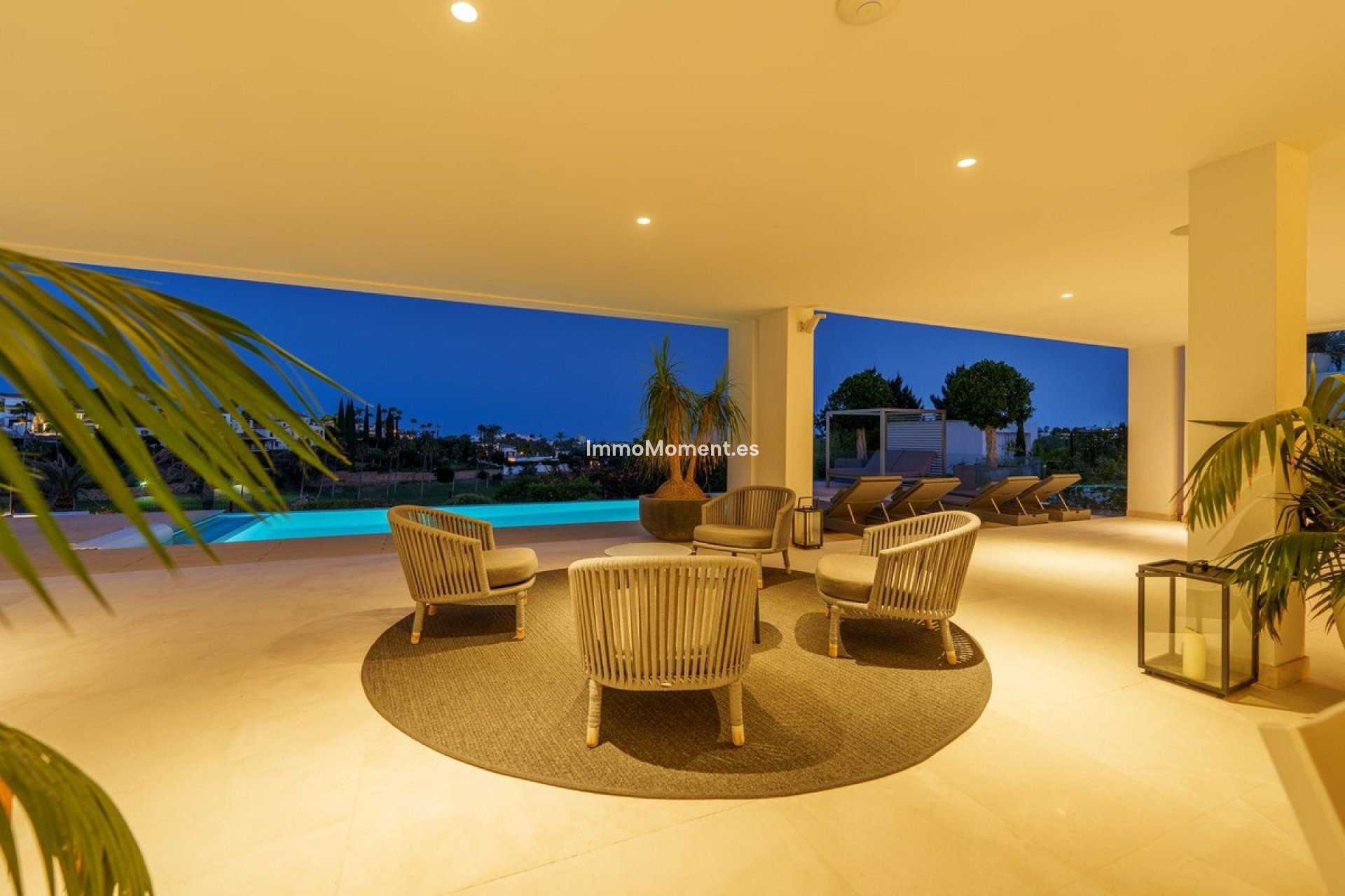 Wiederverkauf - Freistehende Villa - Marbella - Nueva Andalucía