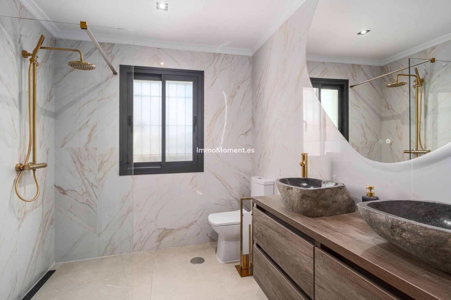 Wiederverkauf - Freistehende Villa - Marbella - Nueva Andalucía