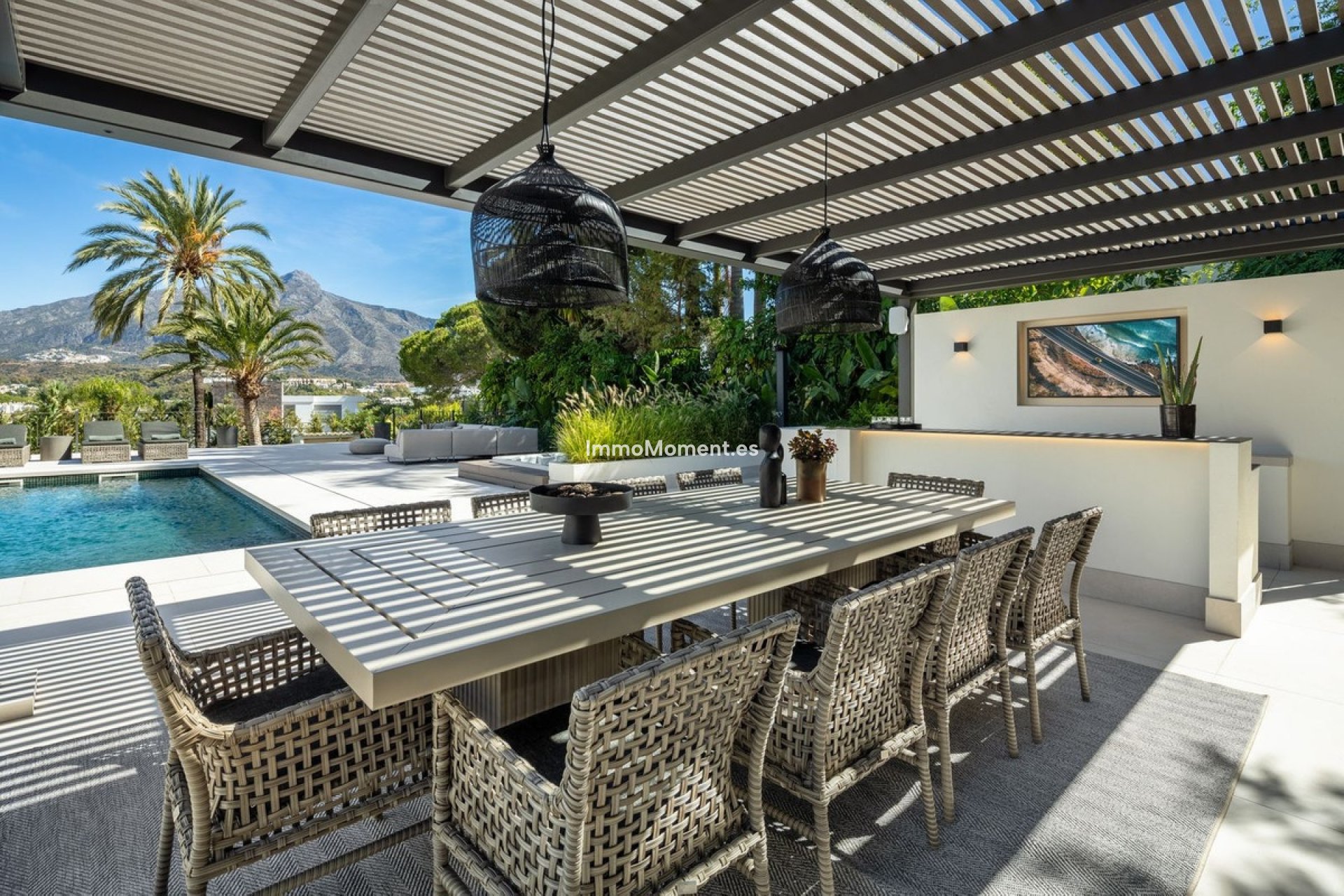 Wiederverkauf - Freistehende Villa - Marbella - Nueva Andalucía