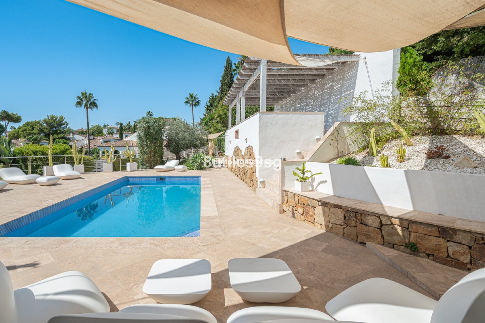 Wiederverkauf - Freistehende Villa - Marbella - Nueva Andalucía