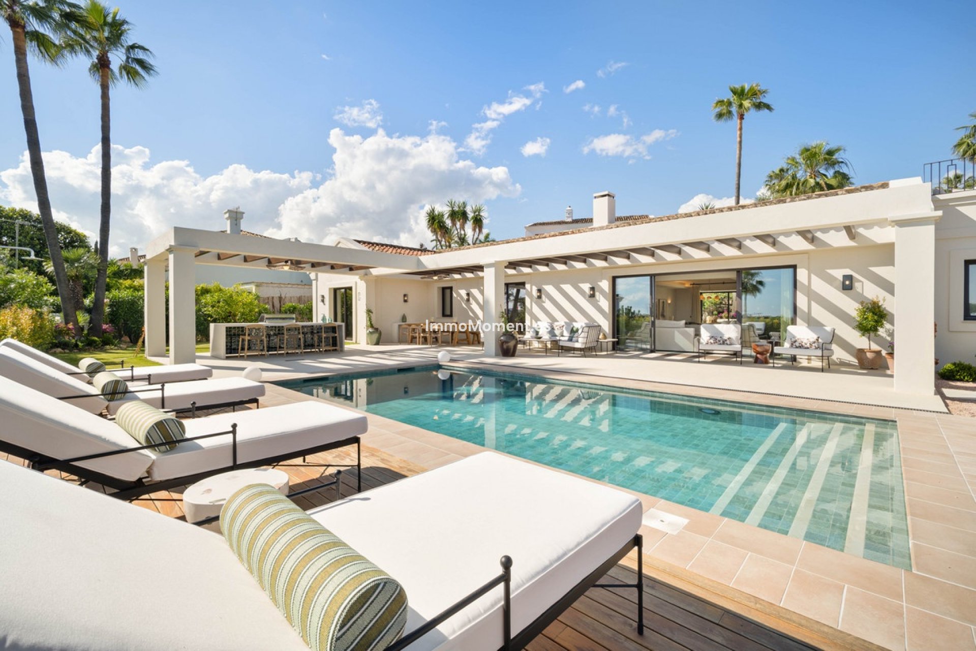 Wiederverkauf - Freistehende Villa - Marbella - Nueva Andalucía