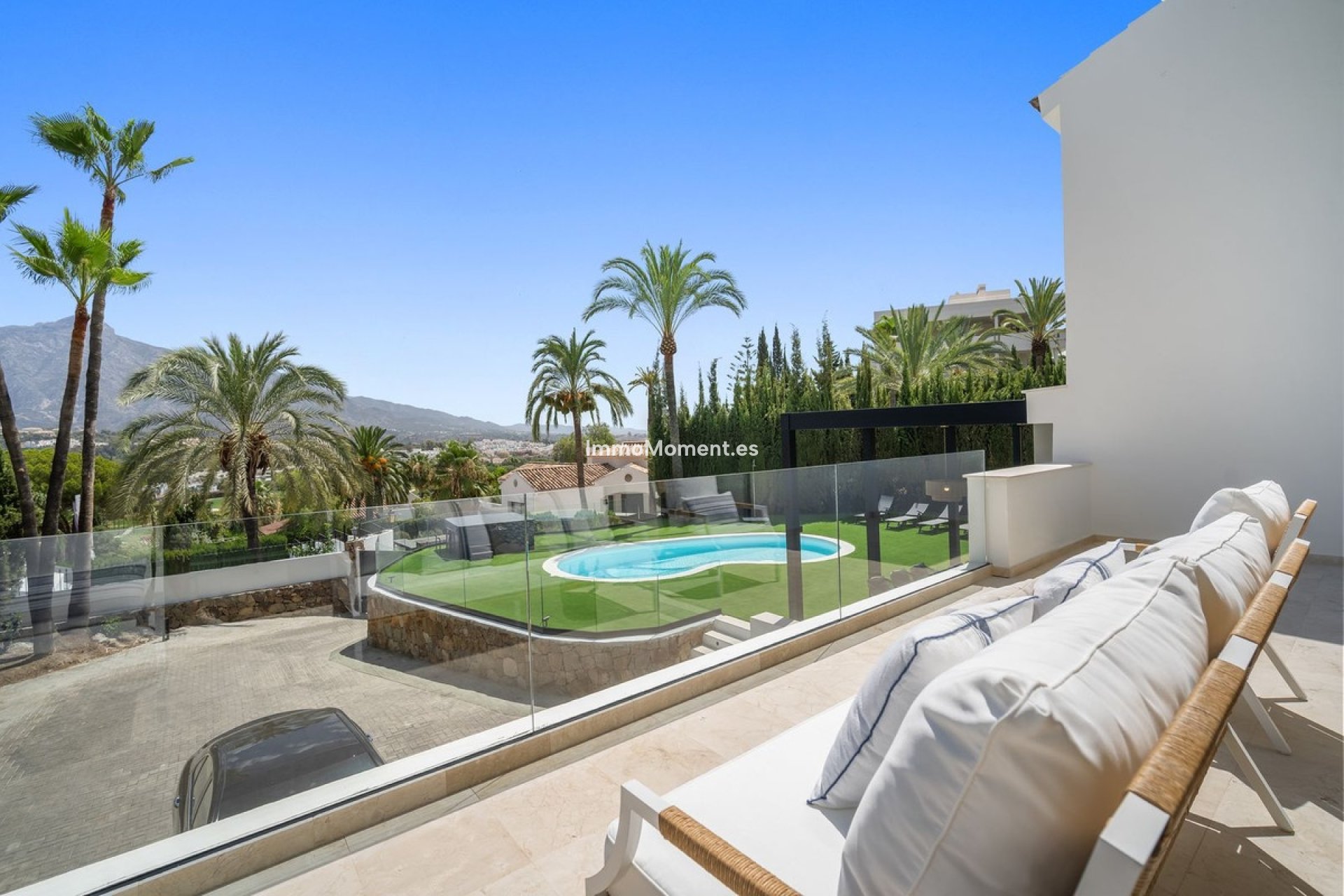 Wiederverkauf - Freistehende Villa - Marbella - Nueva Andalucía