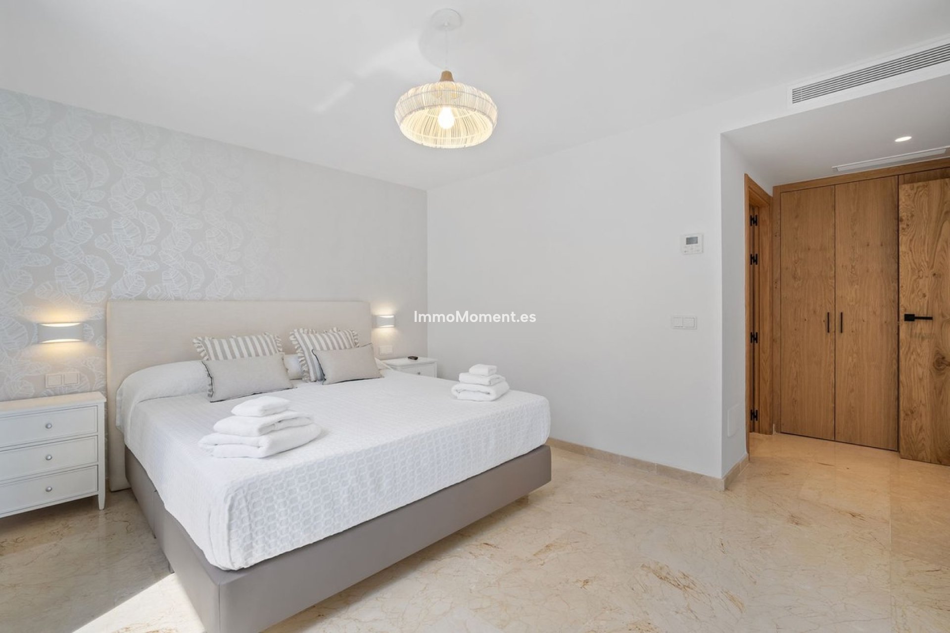 Wiederverkauf - Freistehende Villa - Marbella - Nueva Andalucía