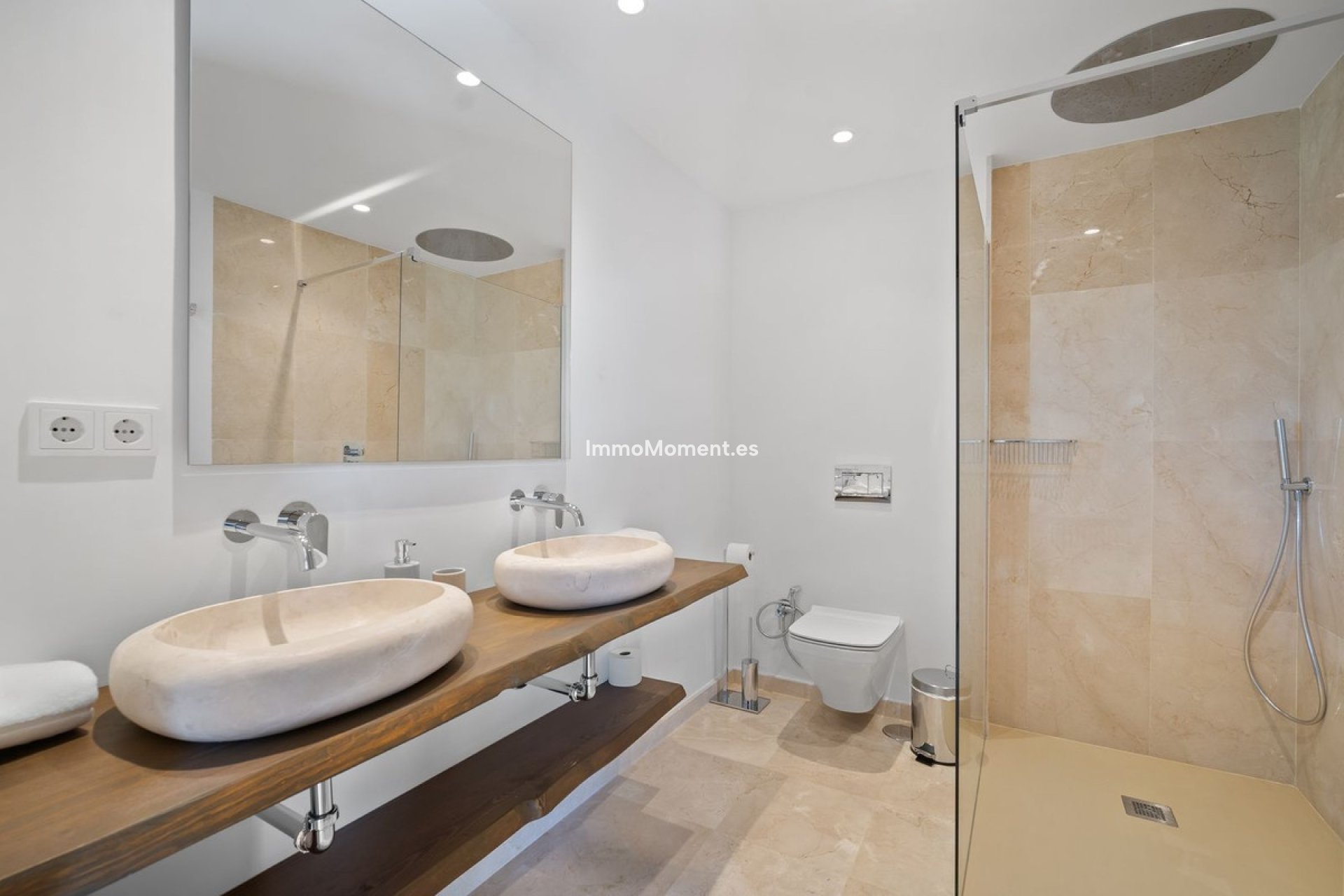 Wiederverkauf - Freistehende Villa - Marbella - Nueva Andalucía