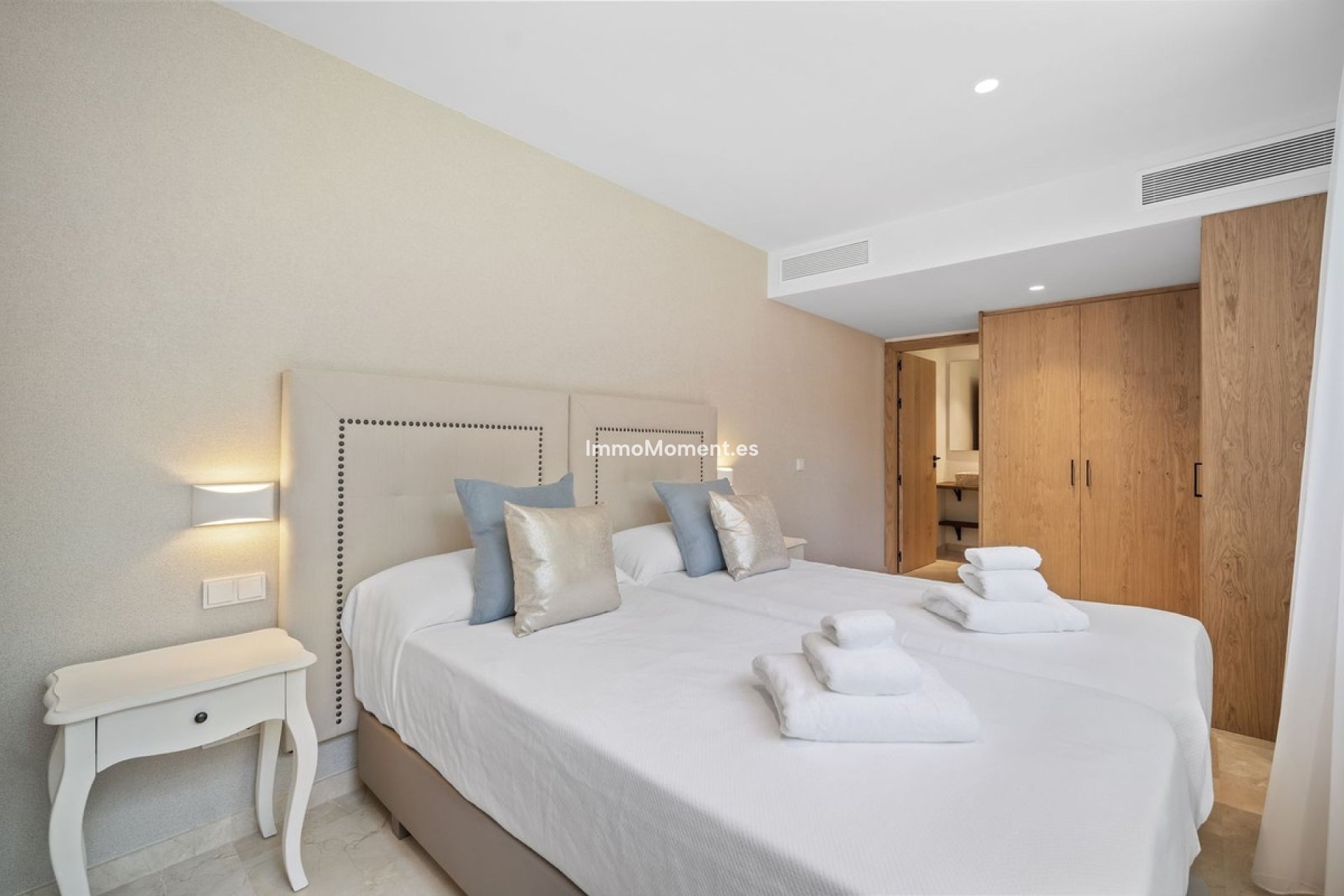 Wiederverkauf - Freistehende Villa - Marbella - Nueva Andalucía